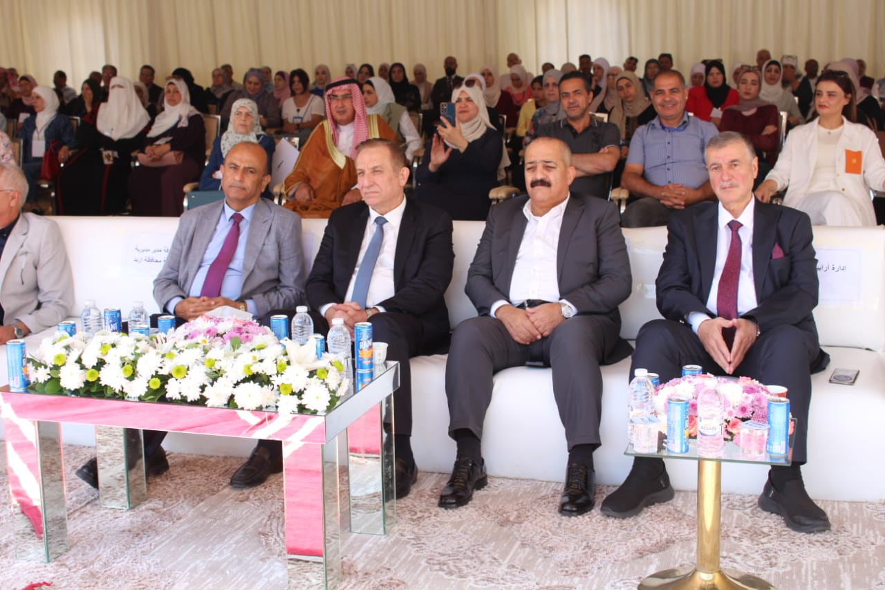 وزير الزراعة يفتتح مهرجان الرمان والمنتجات الريفية في إربد