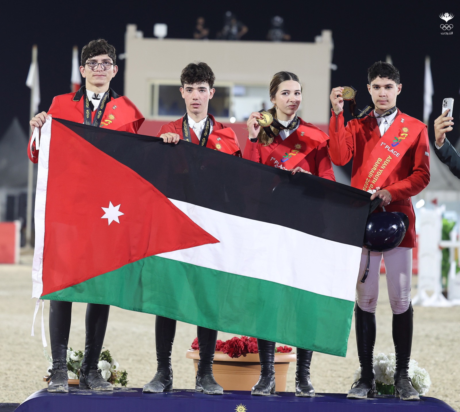 المنتخب الوطني لفروسية القفز عن الحواجز يُتوج بذهبية الفرق بدورة الألعاب الآسيوية