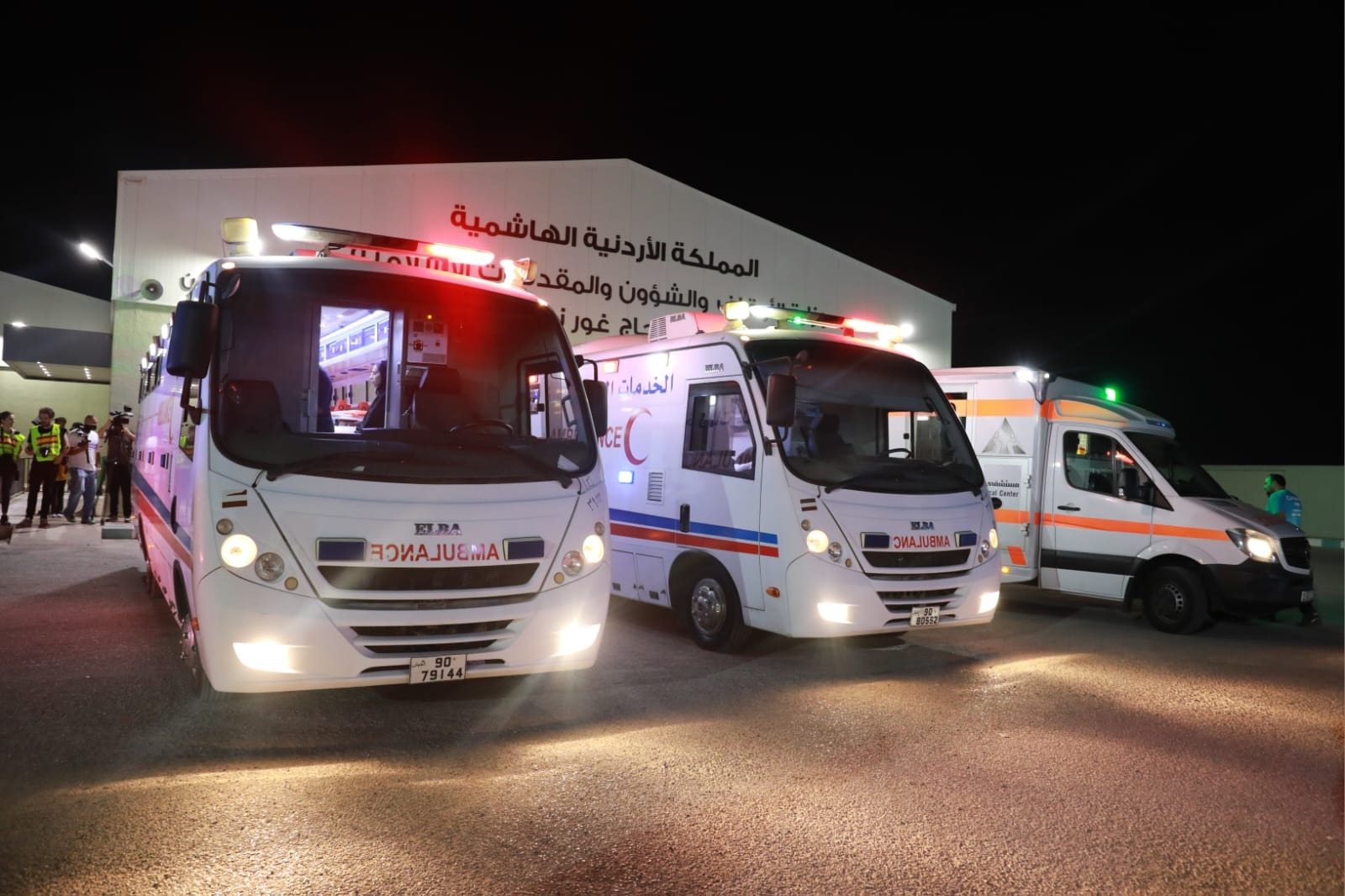 القوات المسلحة تجلي الدفعة الـ 14 من أطفال غزة المرضى للعلاج في الأردن