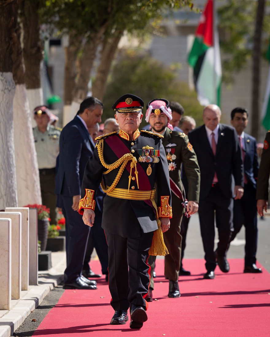  الملك يلقي خطاب العرش في افتتاح الدورة العادية الثانية لمجلس الأمة العشرين