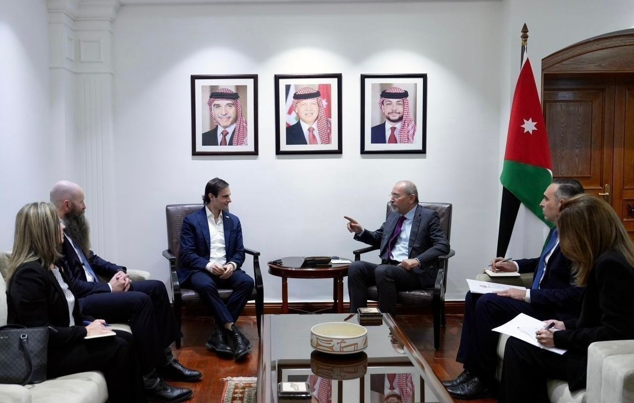 وزير الخارجية يلتقي وكيل وزارة الخارجية الأميركي