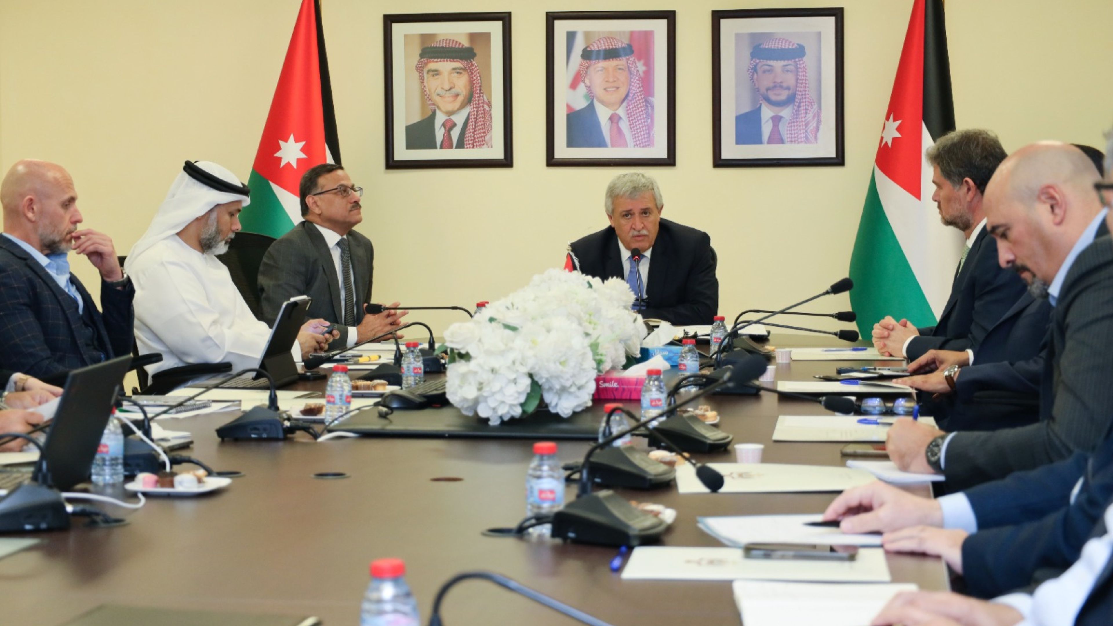 وزارة النقل تبحث آليات تنفيذ مشروع القطار الخفيف بين عمّان والزرقاء