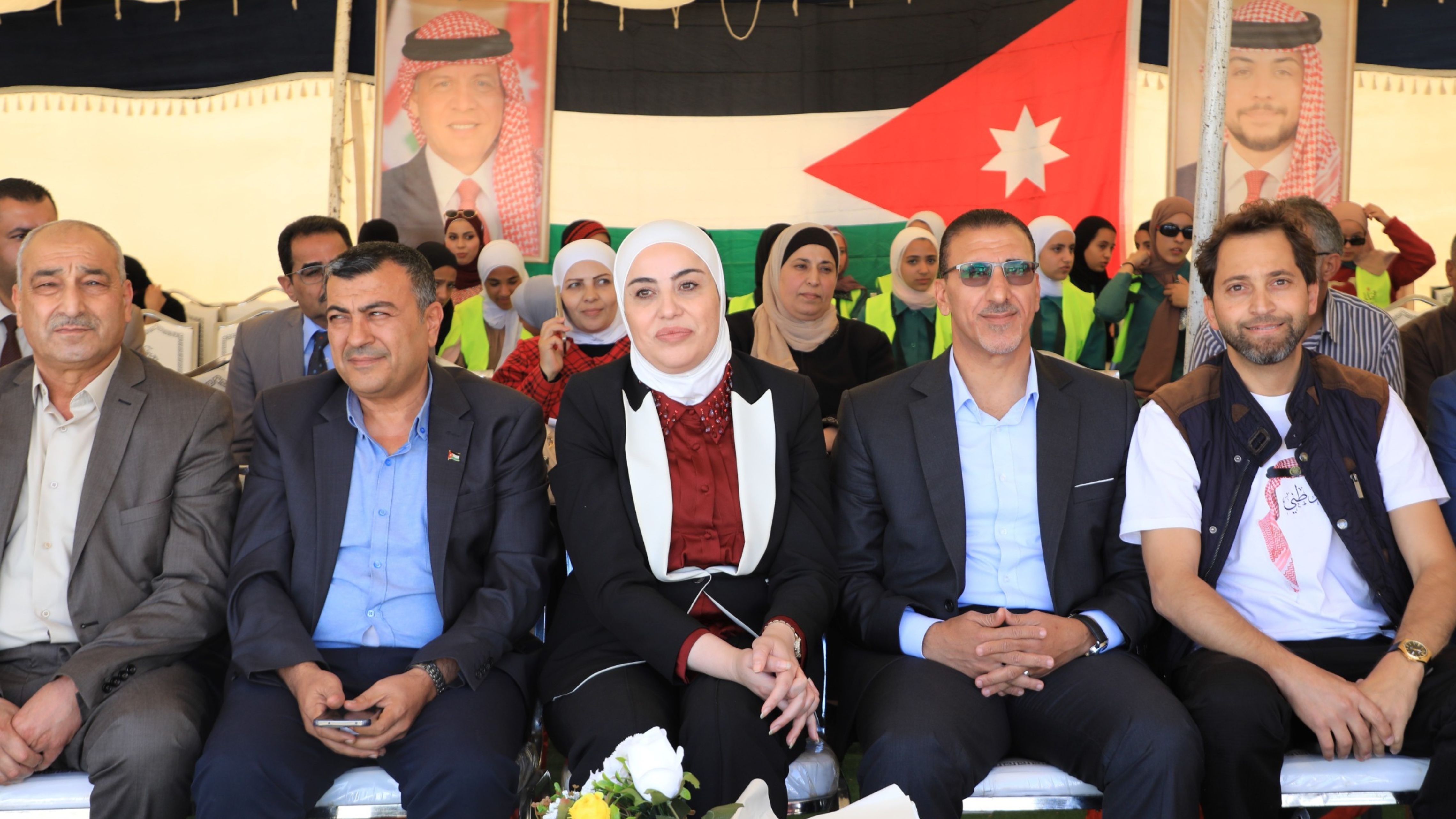 وزيرة التنمية الاجتماعية تُطلق مبادرة بصمتنا لبيئة خضراء في القطرانة