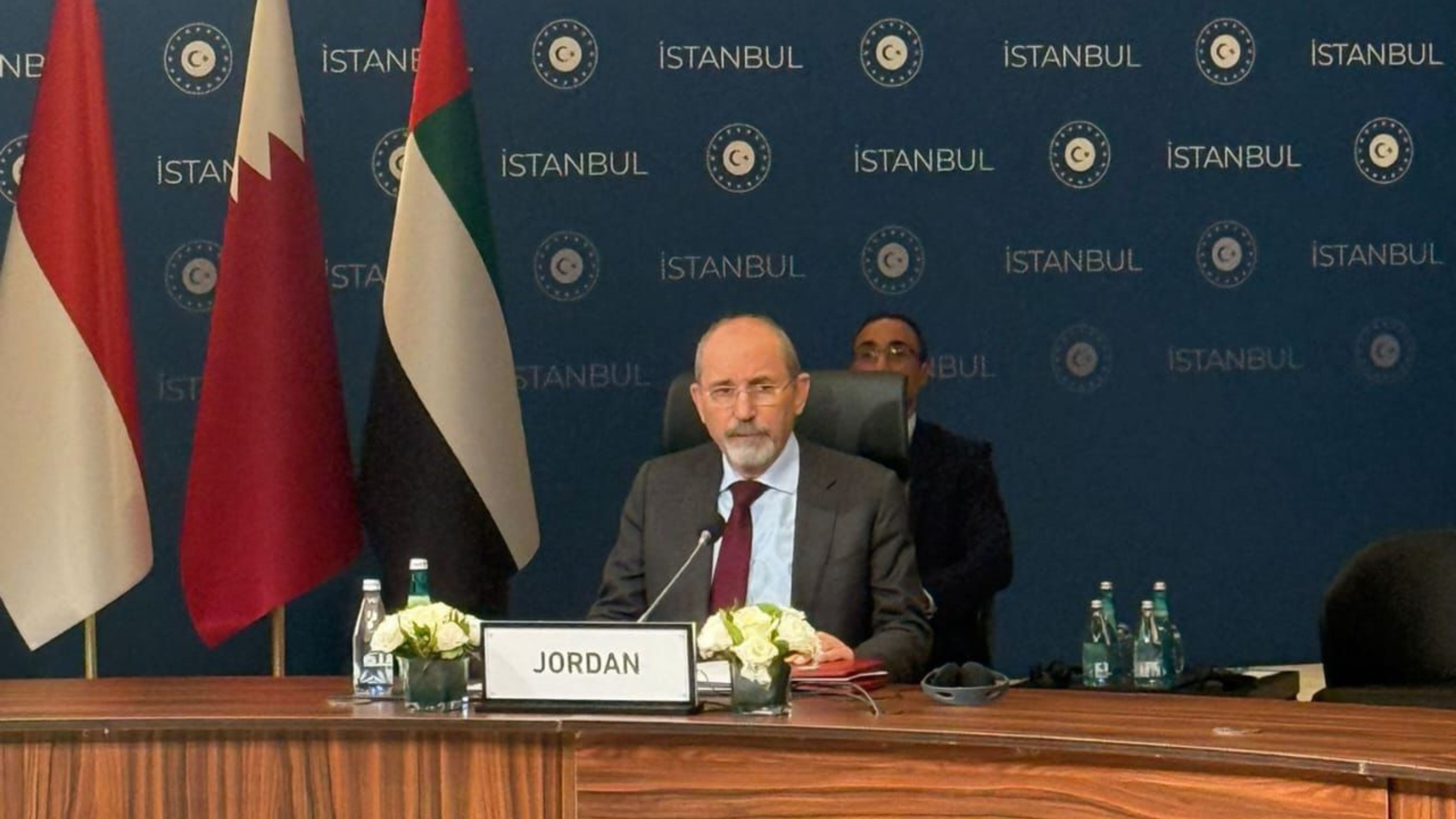 الصفدي يشارك في الاجتماع الوزاري بشأن غزة في إسطنبول