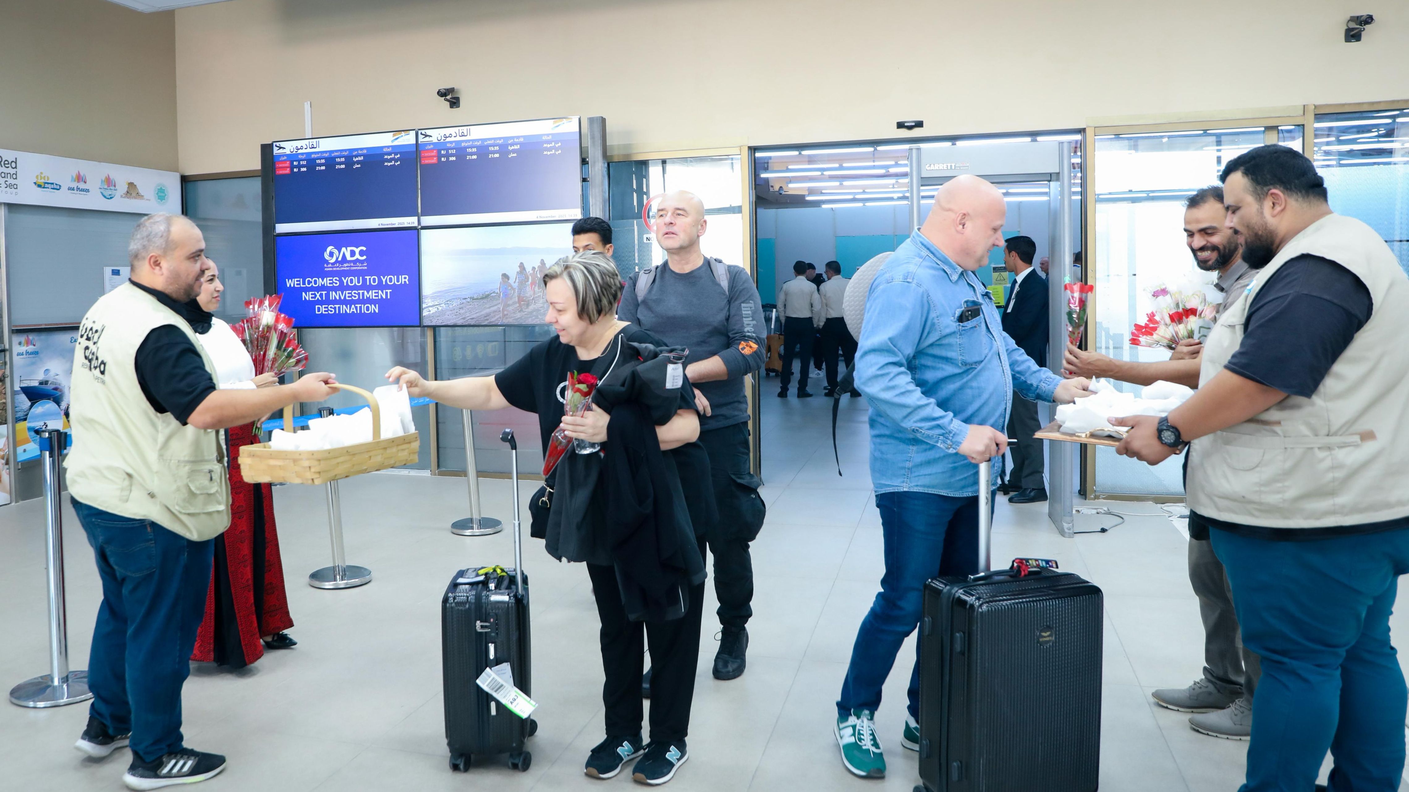 أولى الرحلات الجوية العارضة من بولندا تحط في مطار الملك حسين بالعقبة