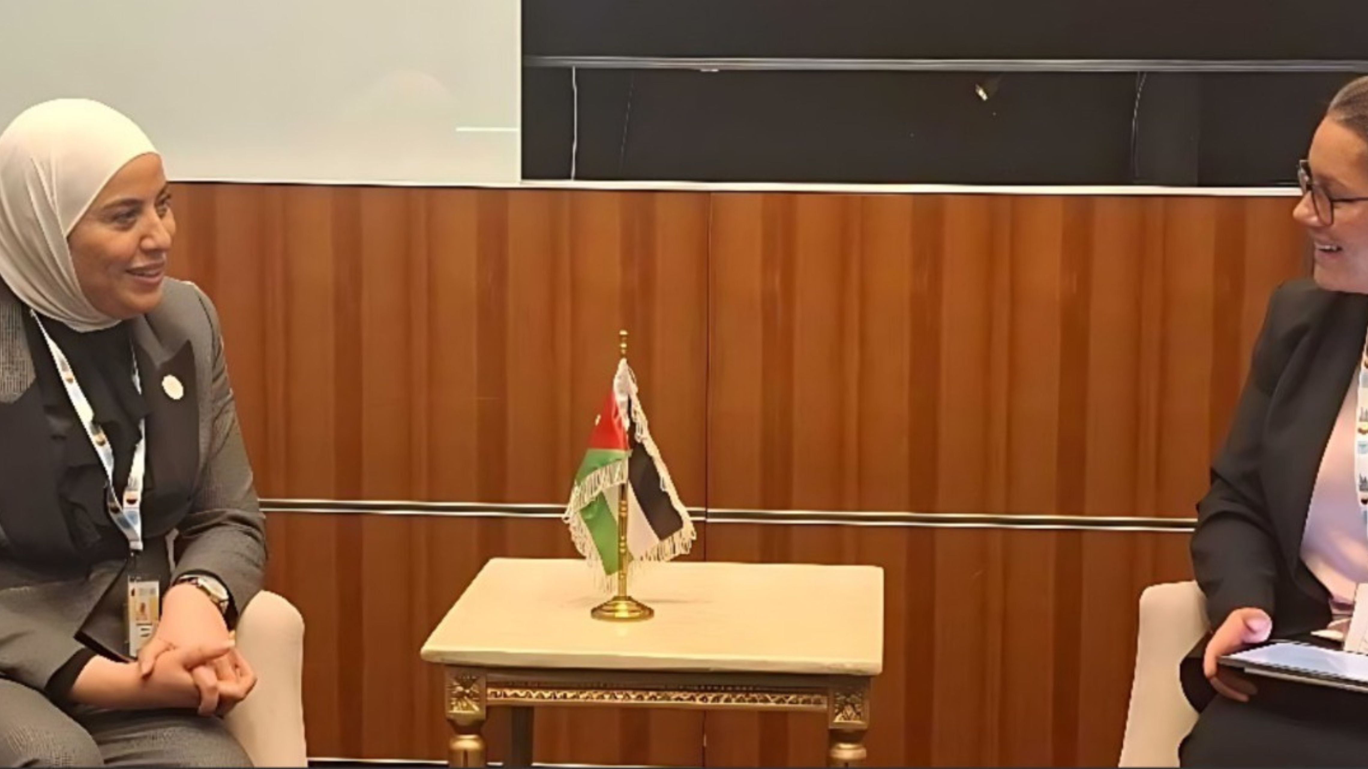 بني مصطفى تؤكد عمق الشراكة مع منظمة إنقاذ الطفل خلال القمة العالمية الثانية للتنمية الاجتماعية