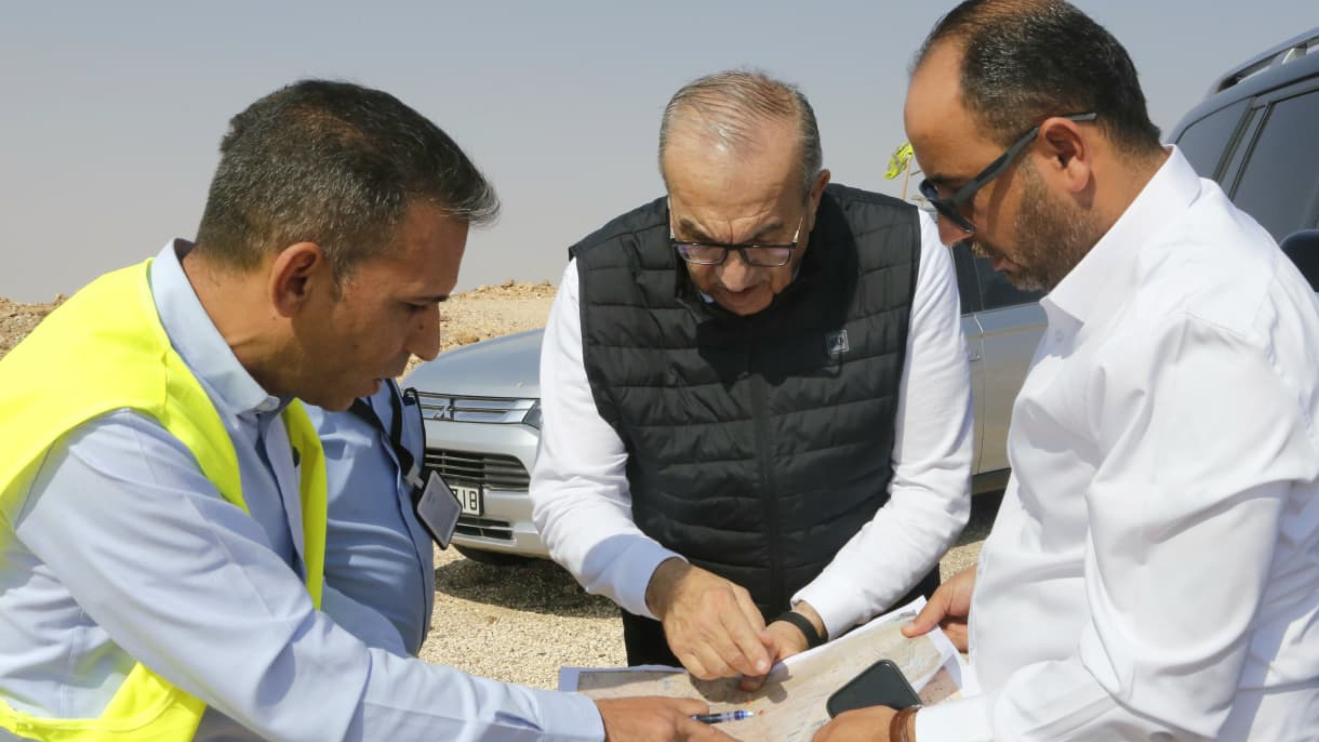 وزير الأشغال يتفقد سير العمل في مشاريع بمحافظة معان