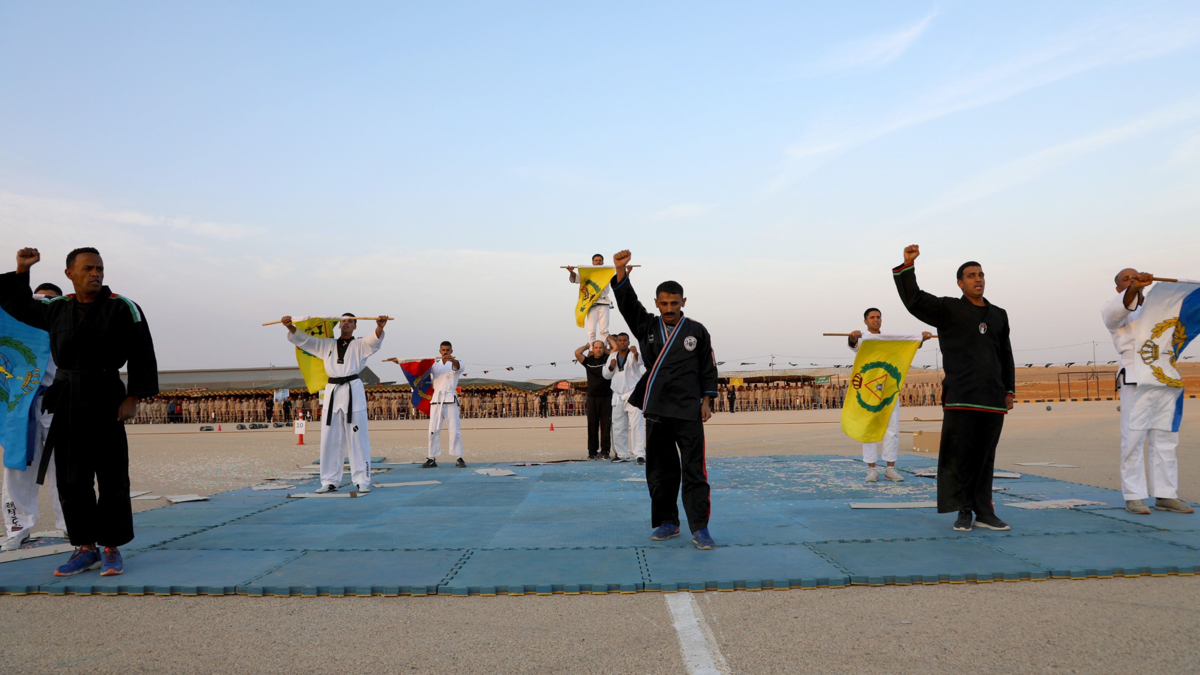 المنطقة العسكرية الوسطى تنظم مهرجاناً رياضياً عسكرياً