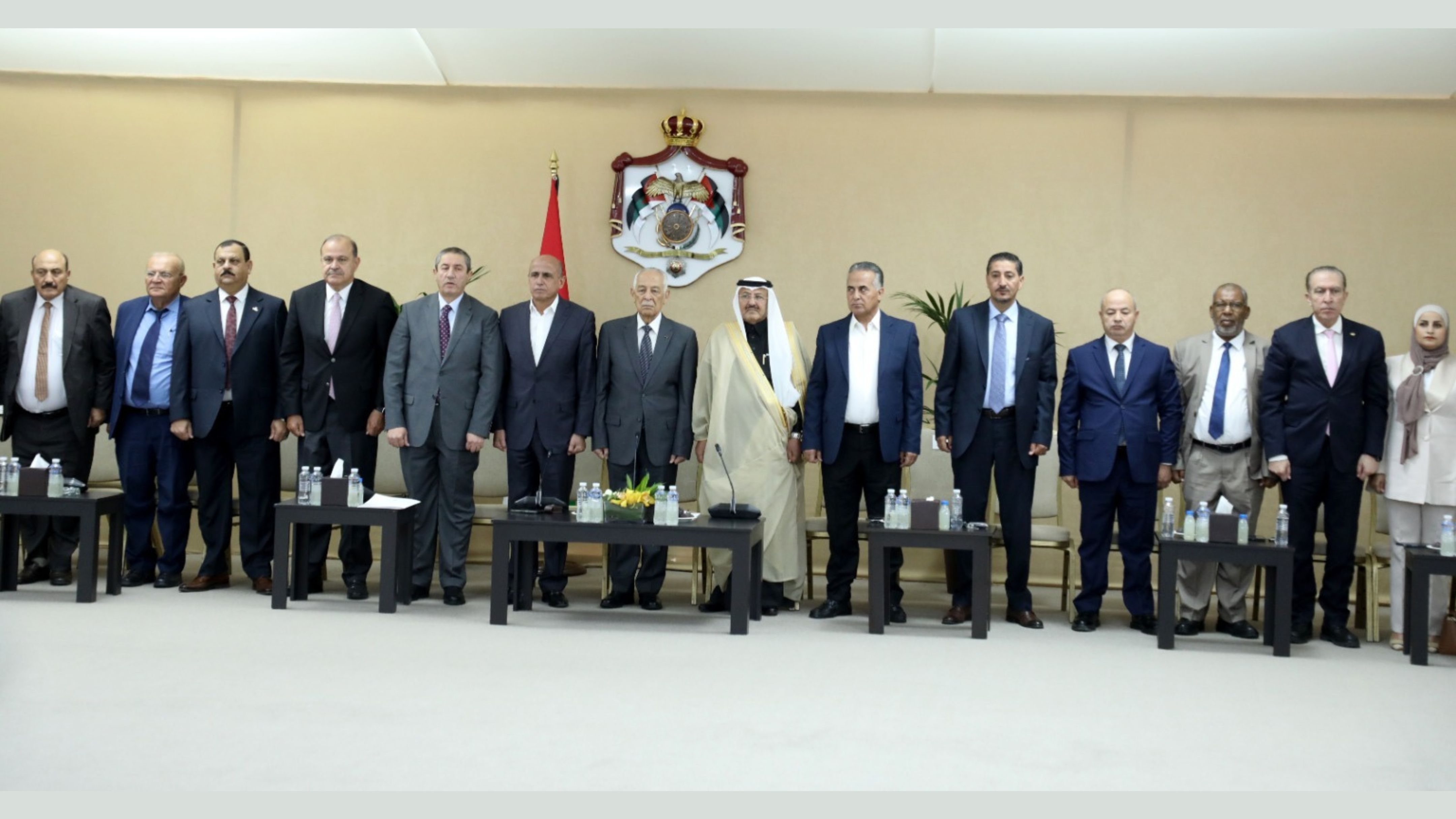 استكمالاً للزيارة الملكية للكرك رئيس الديوان الملكي يلتقي 200 شخصية من أبناء وبنات المحافظة