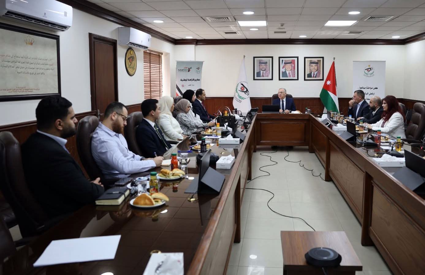 النزاهة تلتقي وفداً من طلبة ماجستير الحوكمة ومكافحة الفساد 