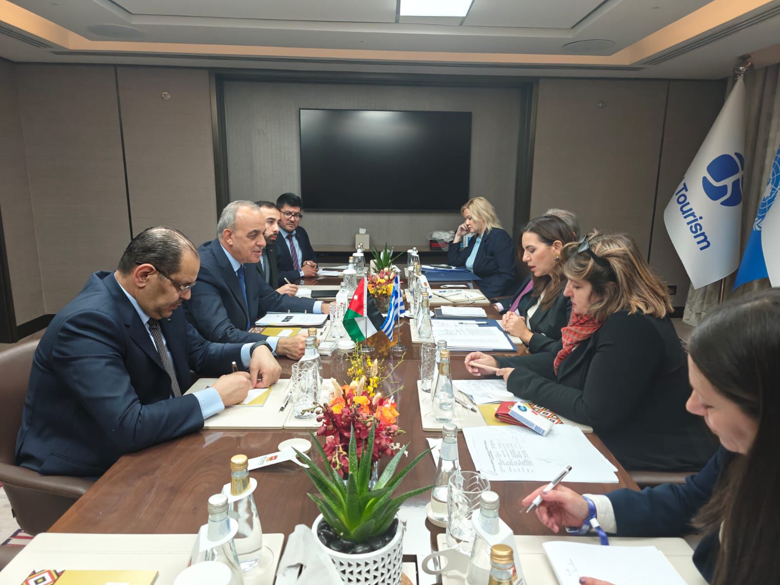 وزير السياحة والآثار يترأس جلسة أممية في الرياض 