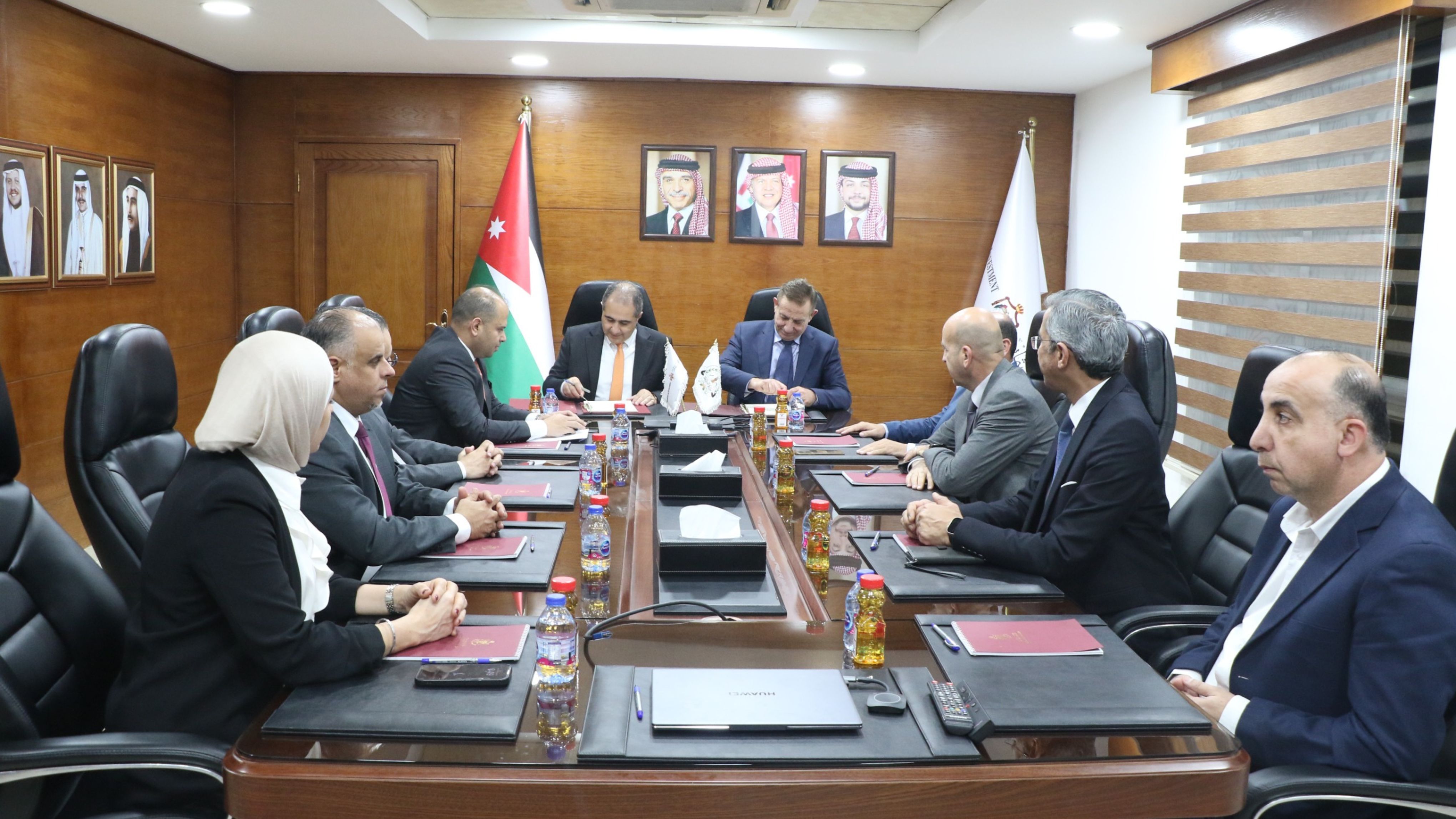 وزارتا الاستثمار والزراعة توقّعان اتفاقية المطوّر الرئيس لمجمع الصناعات الزراعية التنموية 