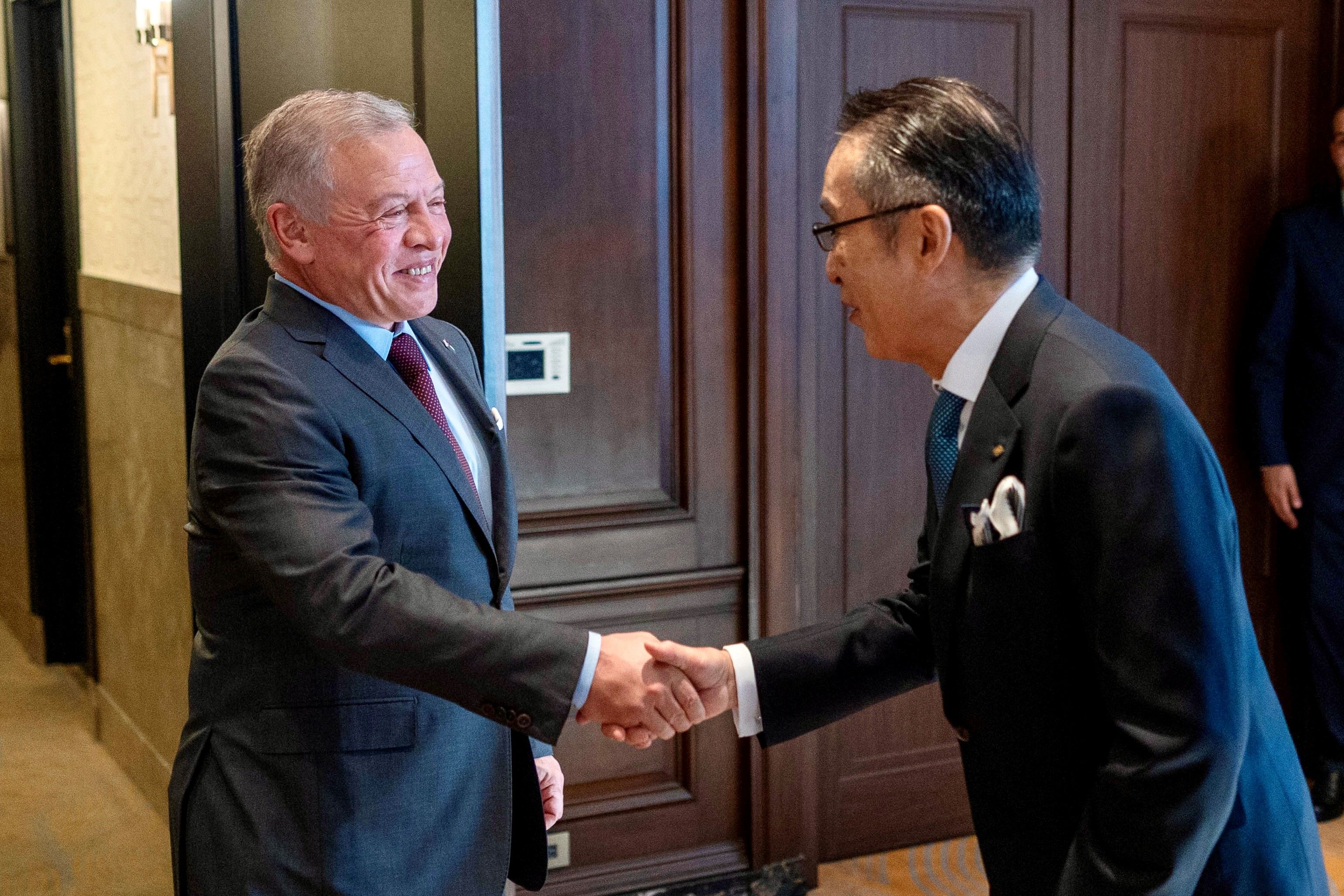 الملك يبحث في طوكيو فرص تعزيز التعاون الاقتصادي والاستثماري بين الأردن واليابان