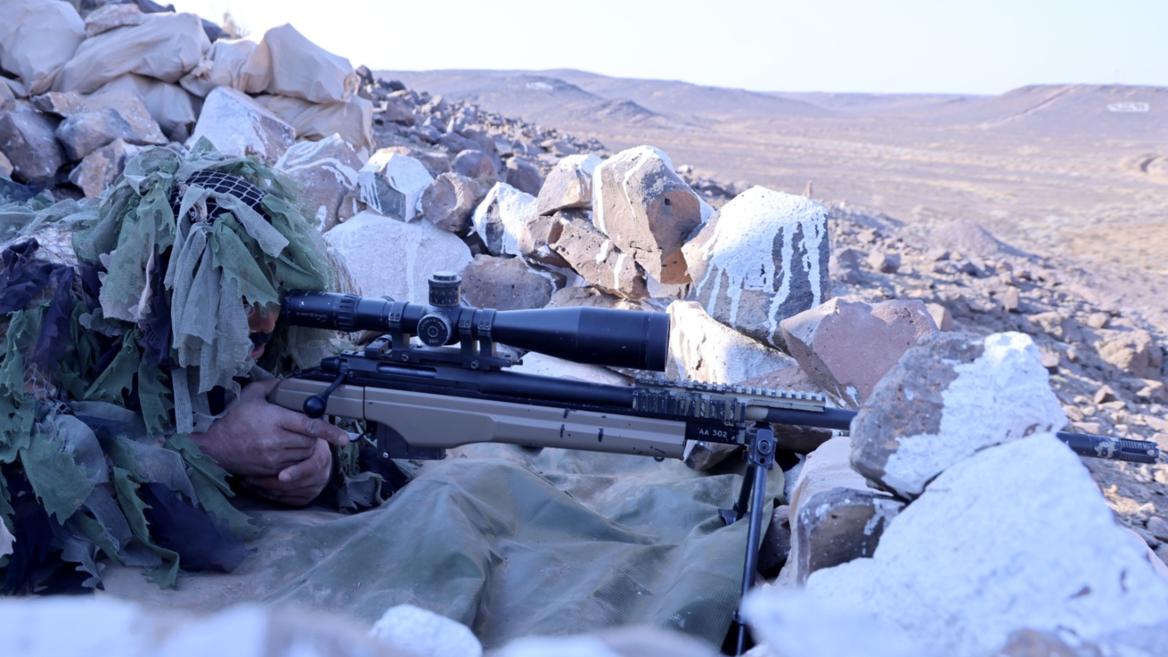 رئيس هيئة الأركان يتابع التمرين التعبوي صهيل العاديات