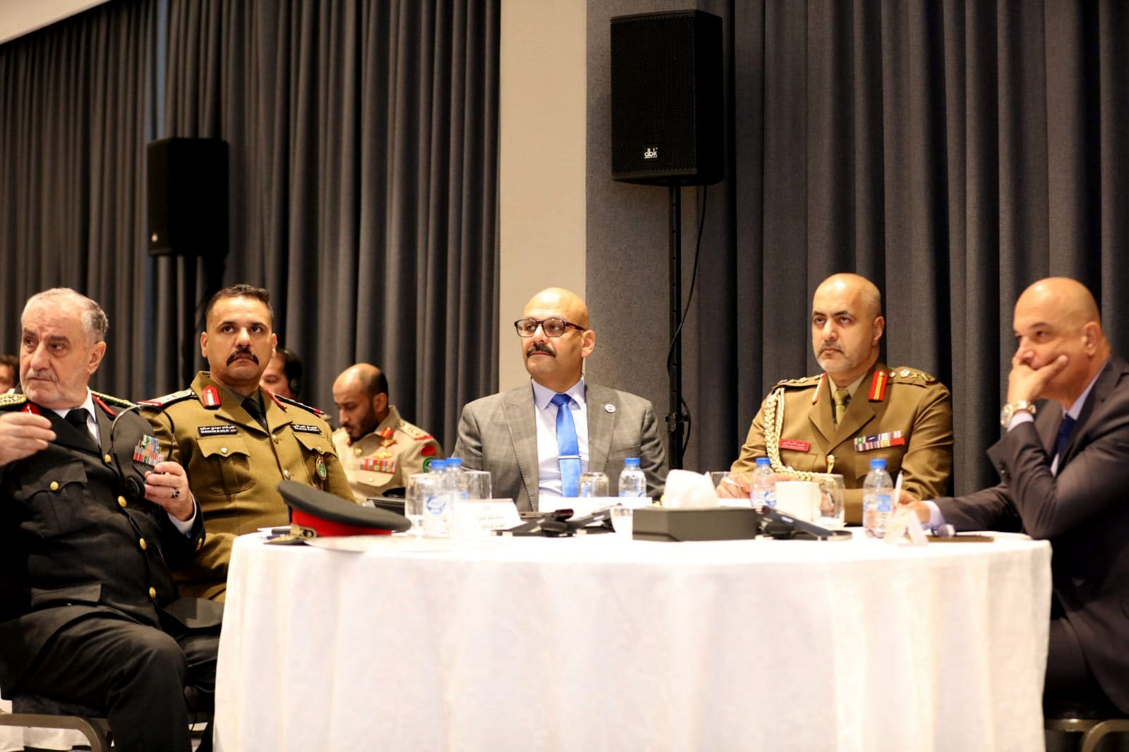 ورشة بعنوان الطاولة المستديرة الإقليمية للخبراء العسكريين حول إدماج القانون الدولي