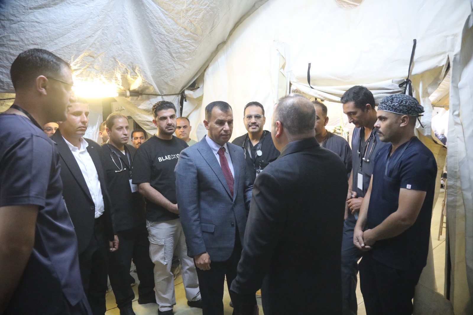 طواقم المستشفى الميداني الأردني جنوب غزة 8 تباشر أعمالها