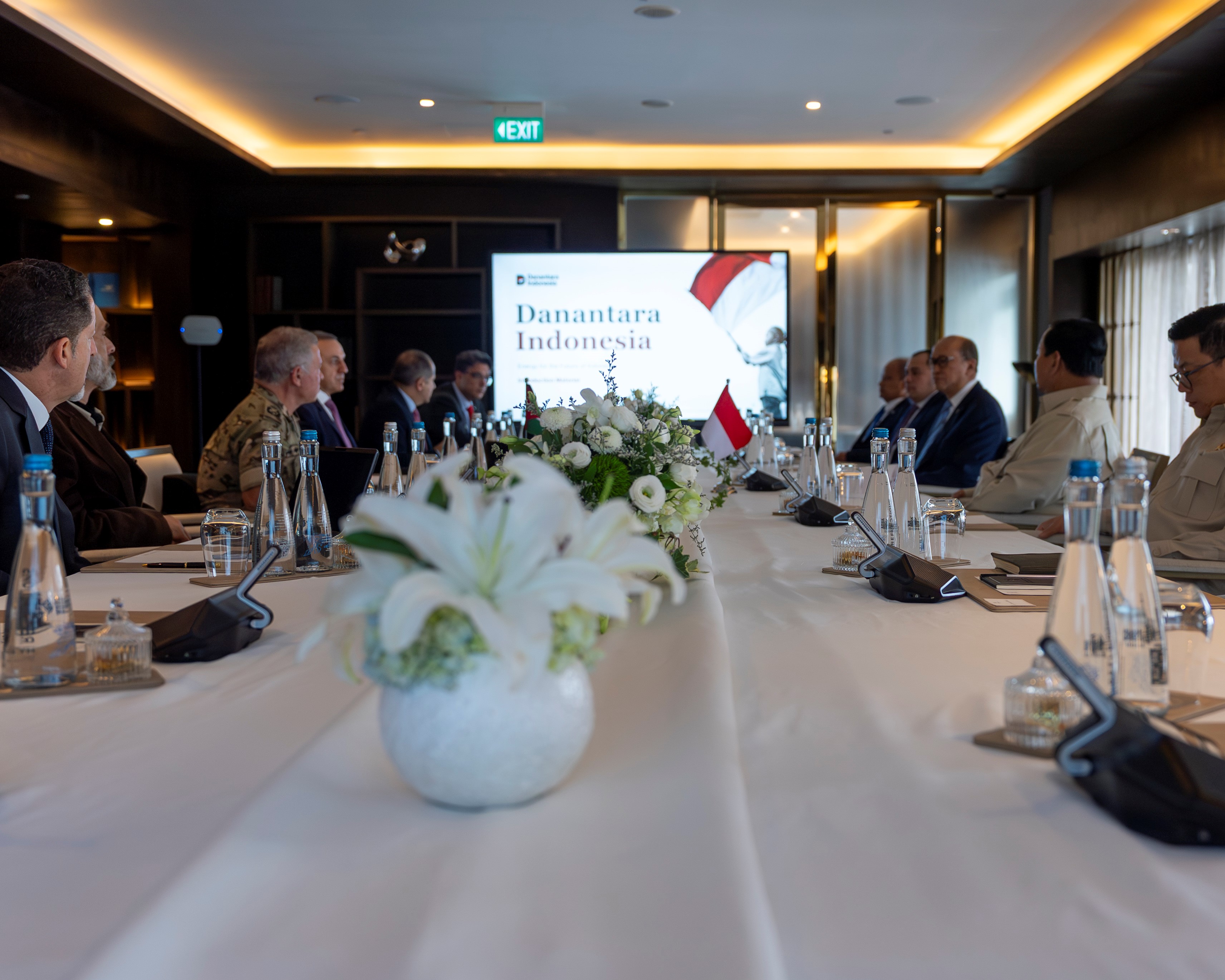  الملك يؤكد أهمية الاستفادة من تجربة الصندوق السيادي الإندونيسي (دانانتارا)