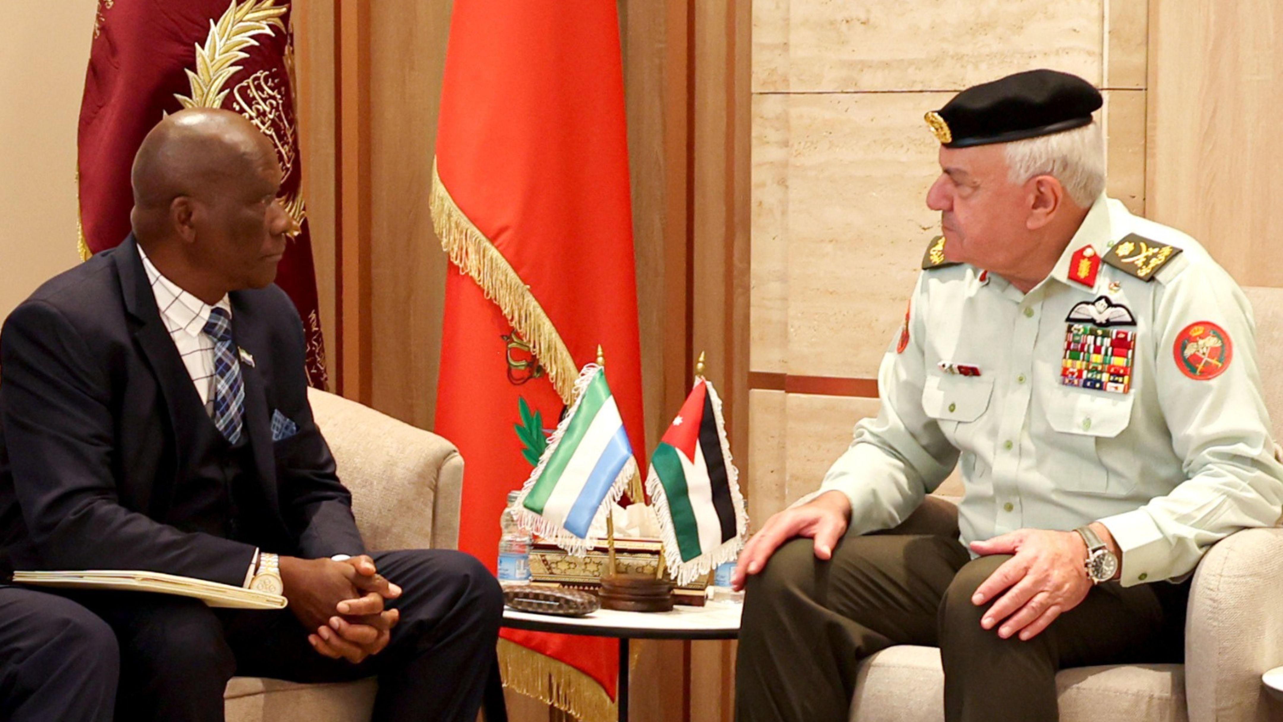 الحنيطي يستقبل نائب وزير الدفاع السيراليوني