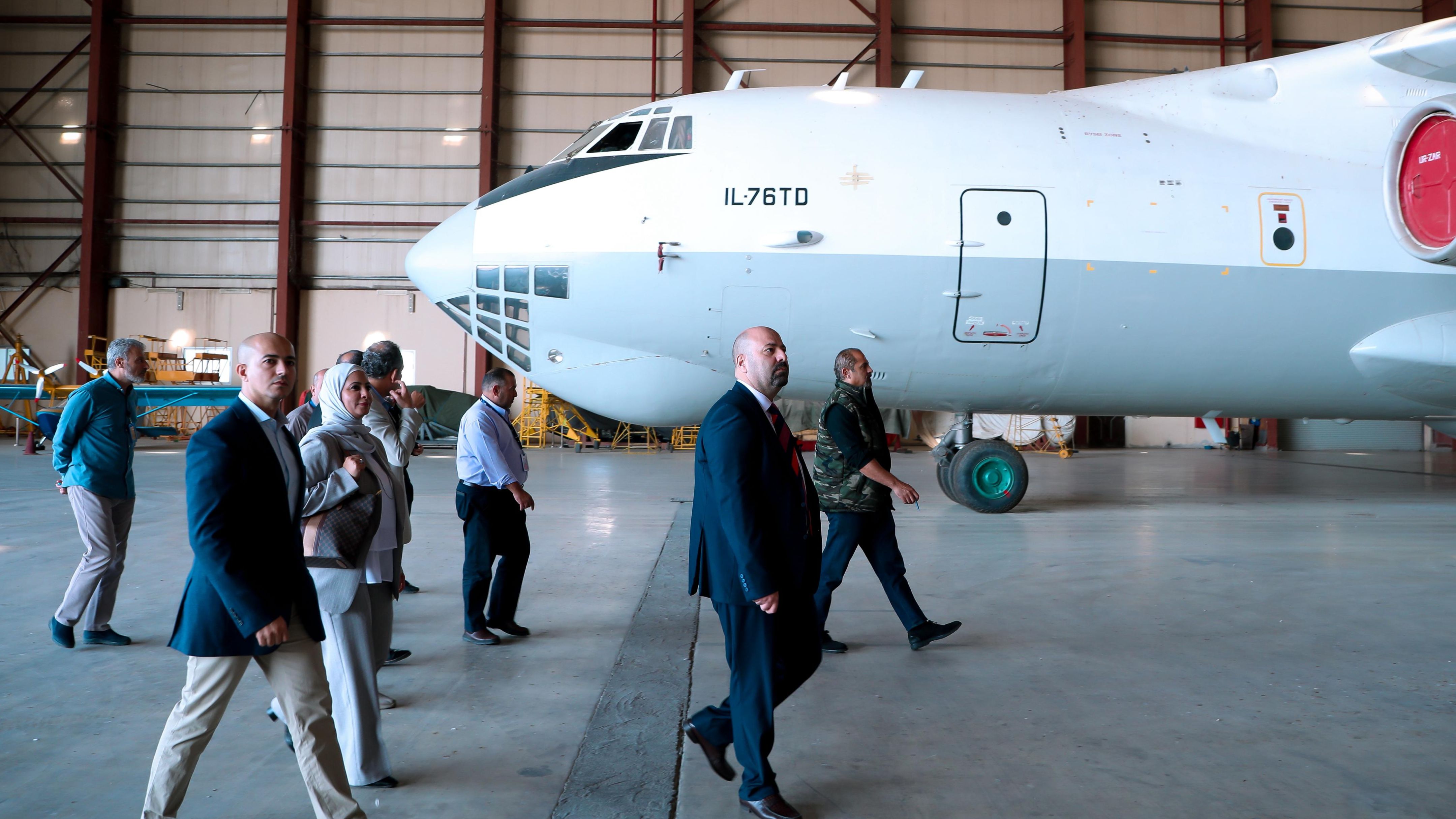 بحث تطوير قدرات الشحن الجوي بمطار الملك الحسين بالعقبة