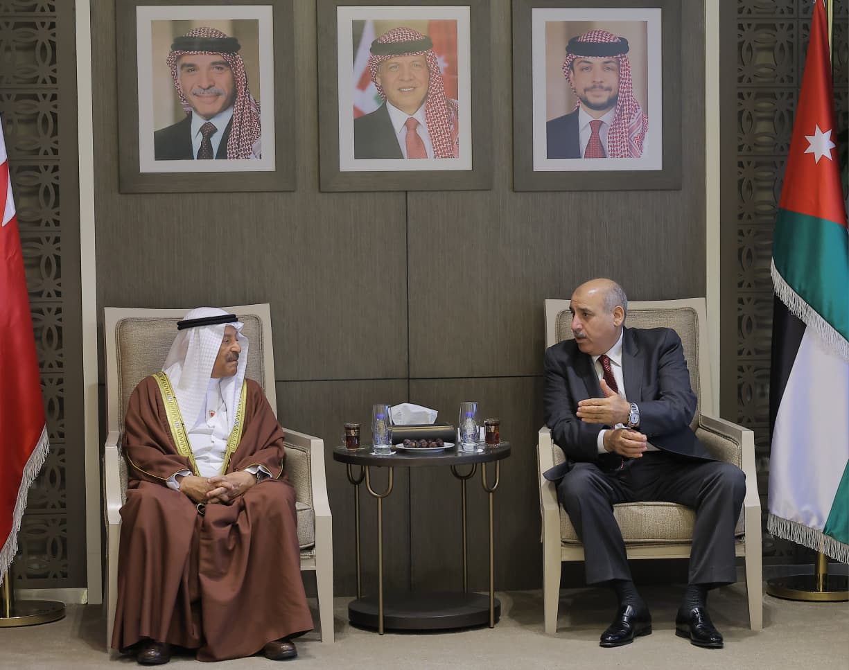 القاضي يلتقي رئيس مجلس الشورى البحريني