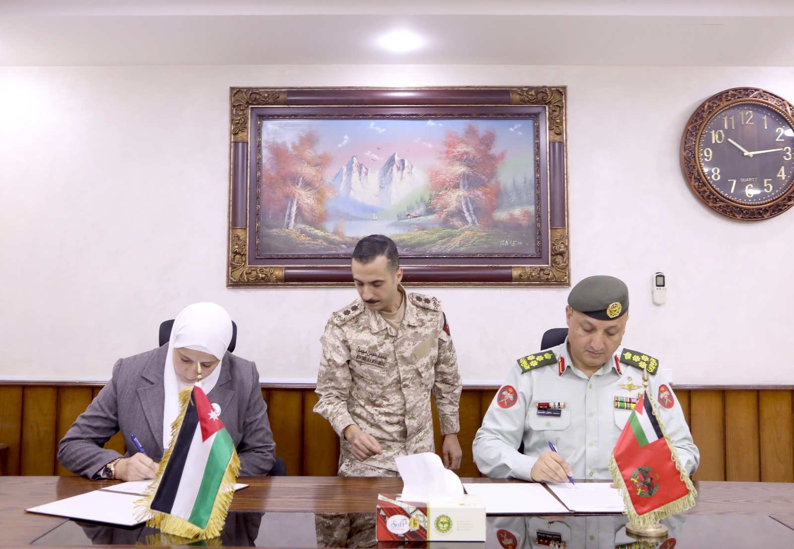 مذكرة تفاهم بين الاستهلاكية العسكرية وجمعية مرضى السيلياك الخيرية