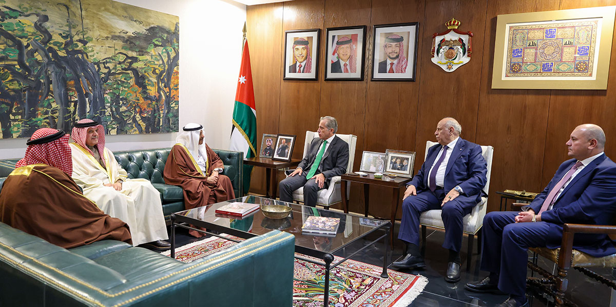 رئيس الوزراء يلتقي رئيس مجلس الشورى البحريني