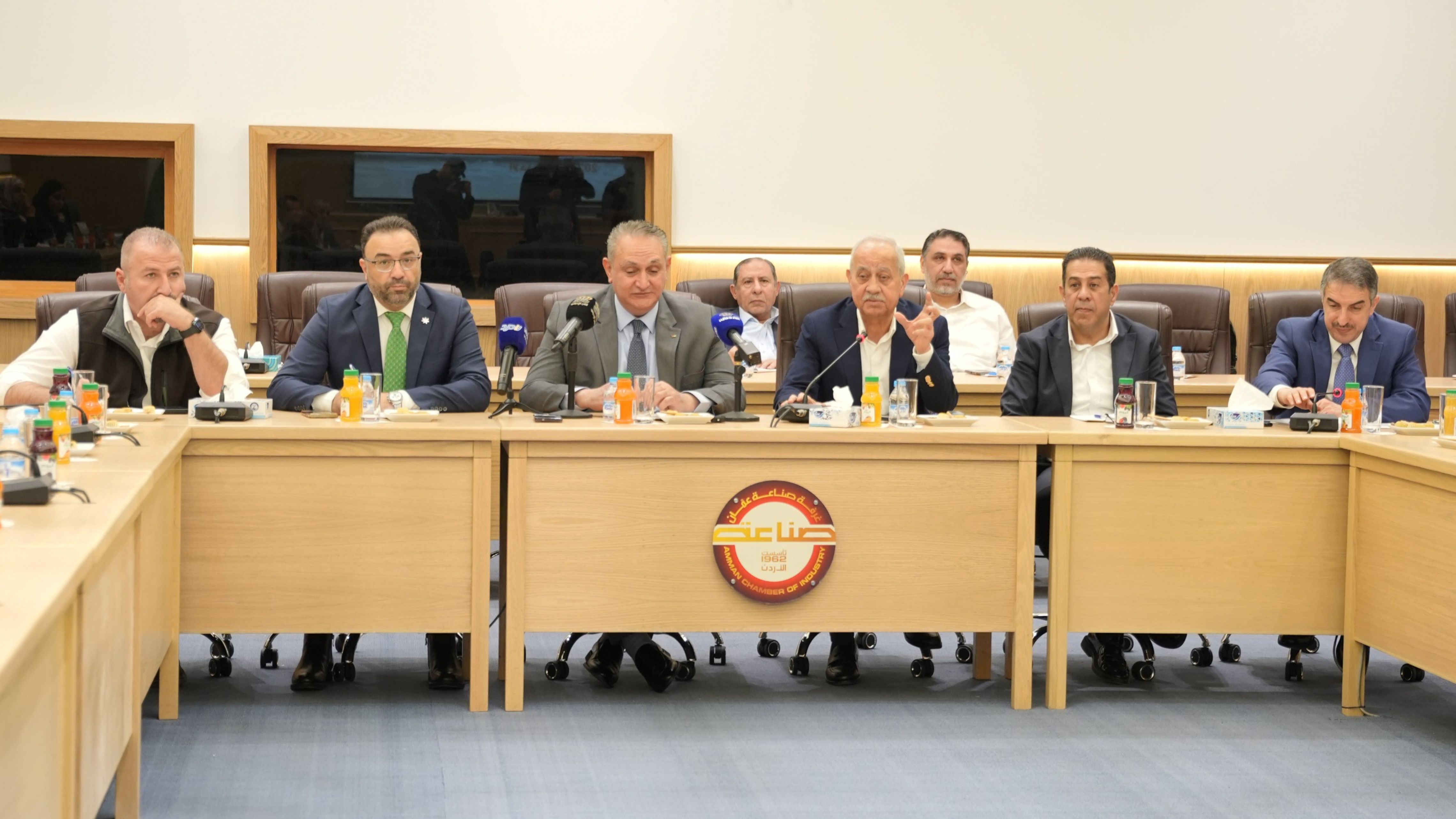 وزير البيئة: نعمل على تبسيط الإجراءات من خلال تعديل نظام التصنيف والترخيص