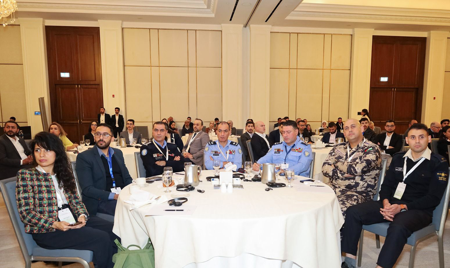 وزير البيئة يؤكد أهمية إدارة البطاريات الكهربائية للتوجه نحو النمو الأخضر