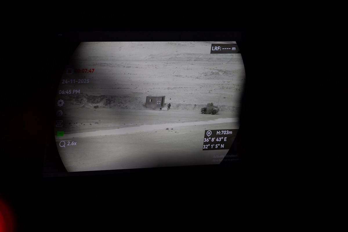  الملك يتابع تمرين أسود الهواشم بمشاركة ولي العهد