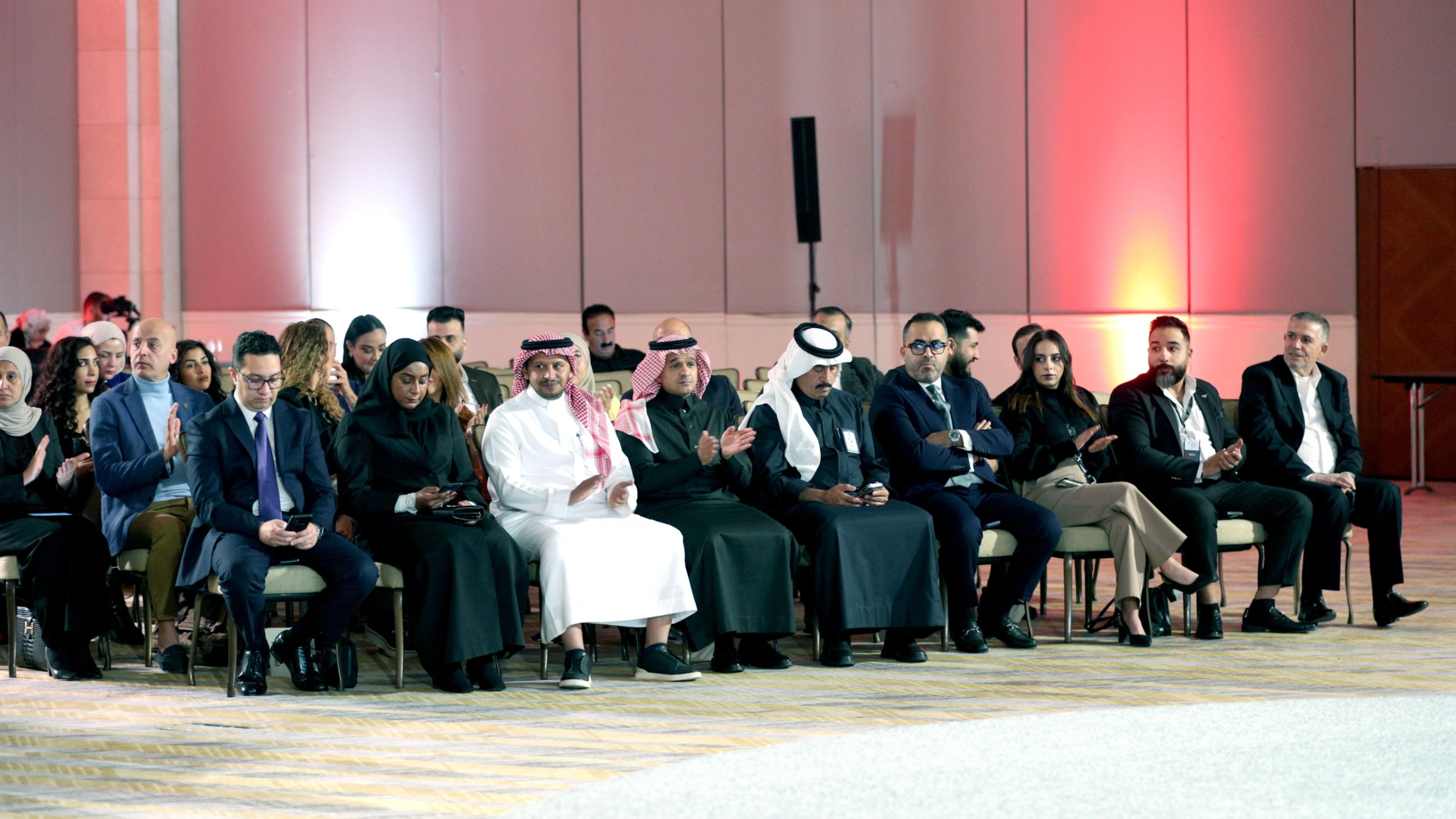 مندوبا عن الأمير علي.. المومني يرعى إطلاق المنتدى العالمي للتواصل الاجتماعي