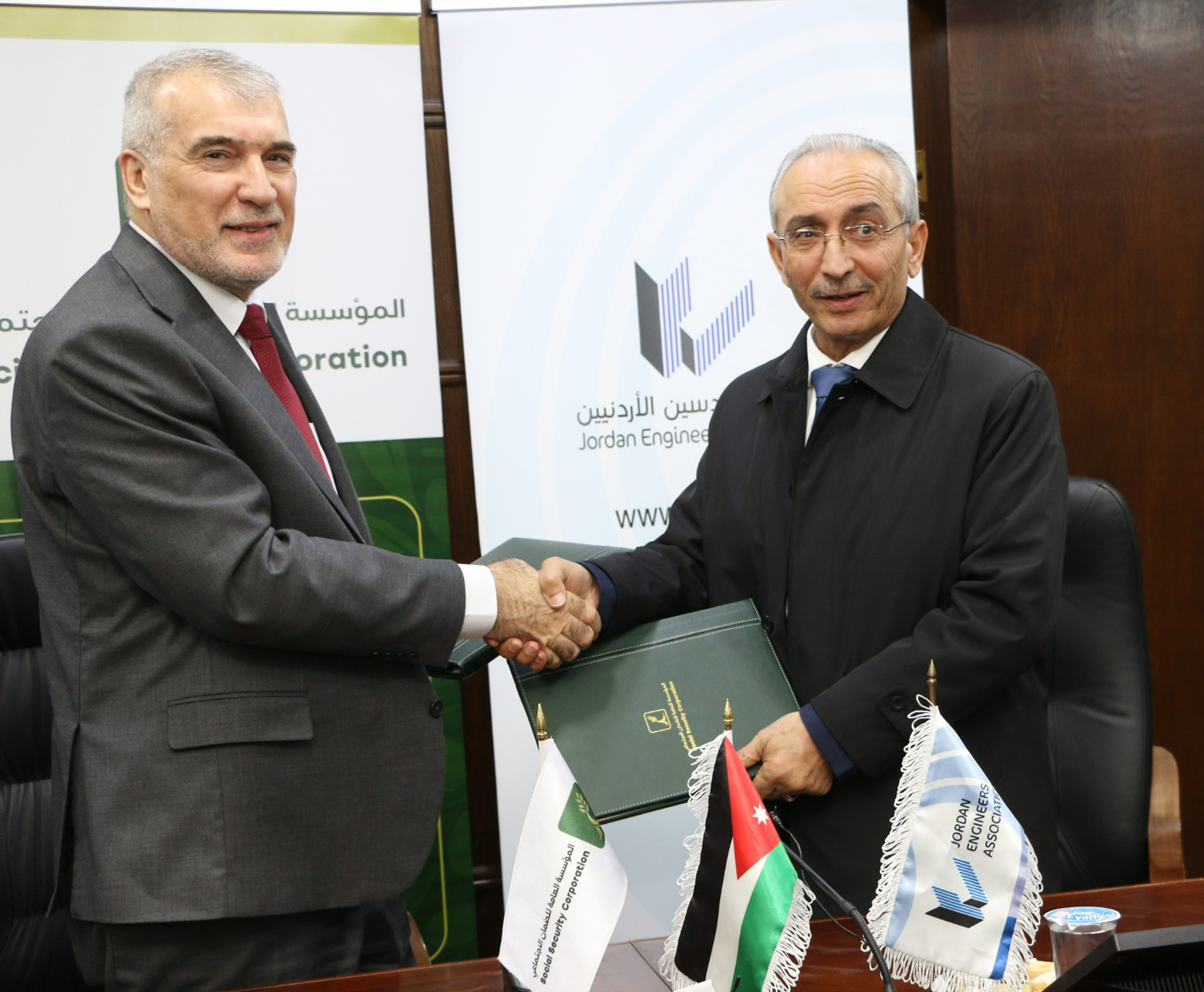 اتفاقية بين الضمان والمهندسين لإعداد دراسة اكتوارية لصناديق النقابة