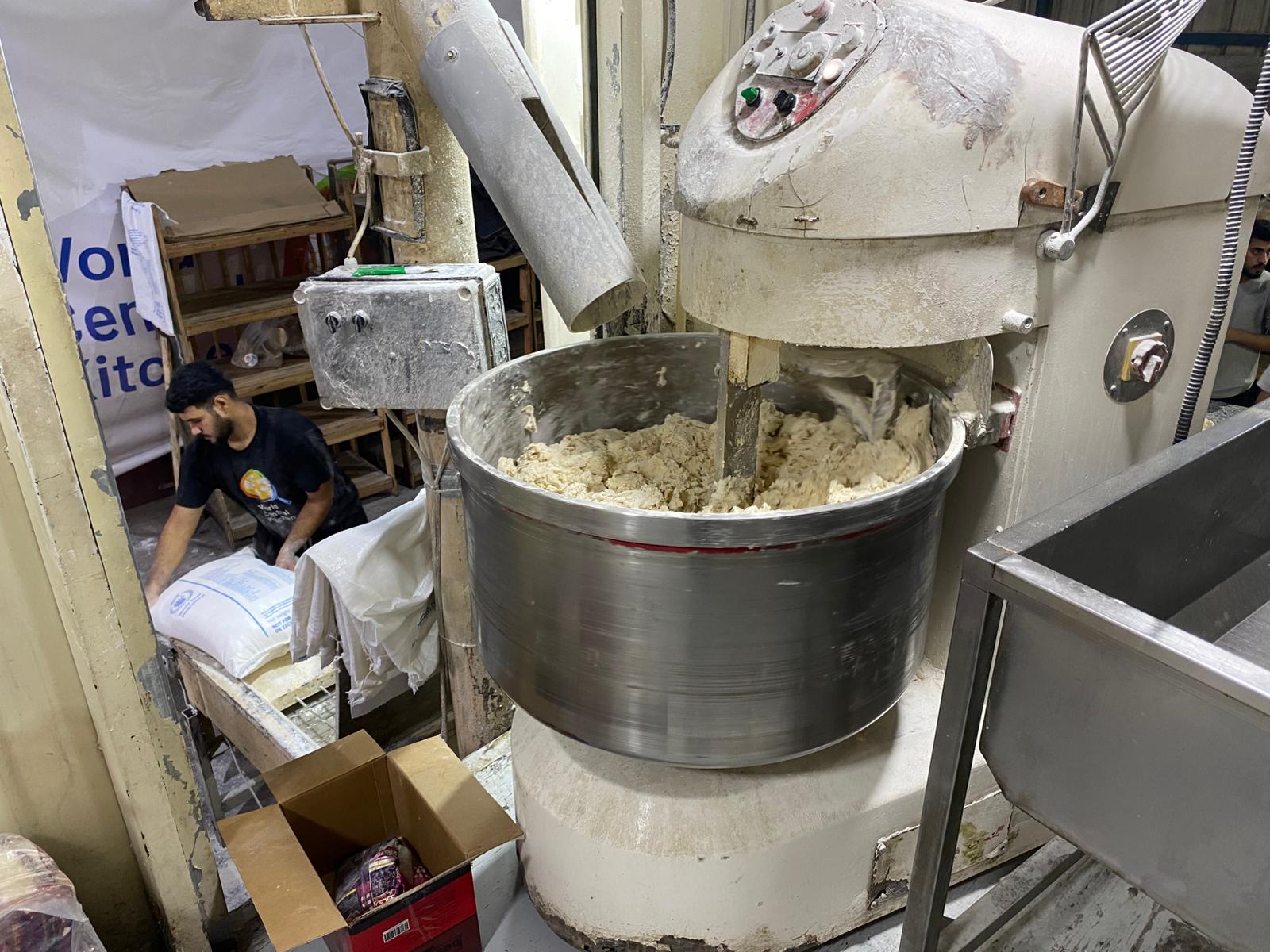 المخبز الأردني المتنقل في غزة ينتج حوالي 11 مليون رغيف خبز منذ بداية العام