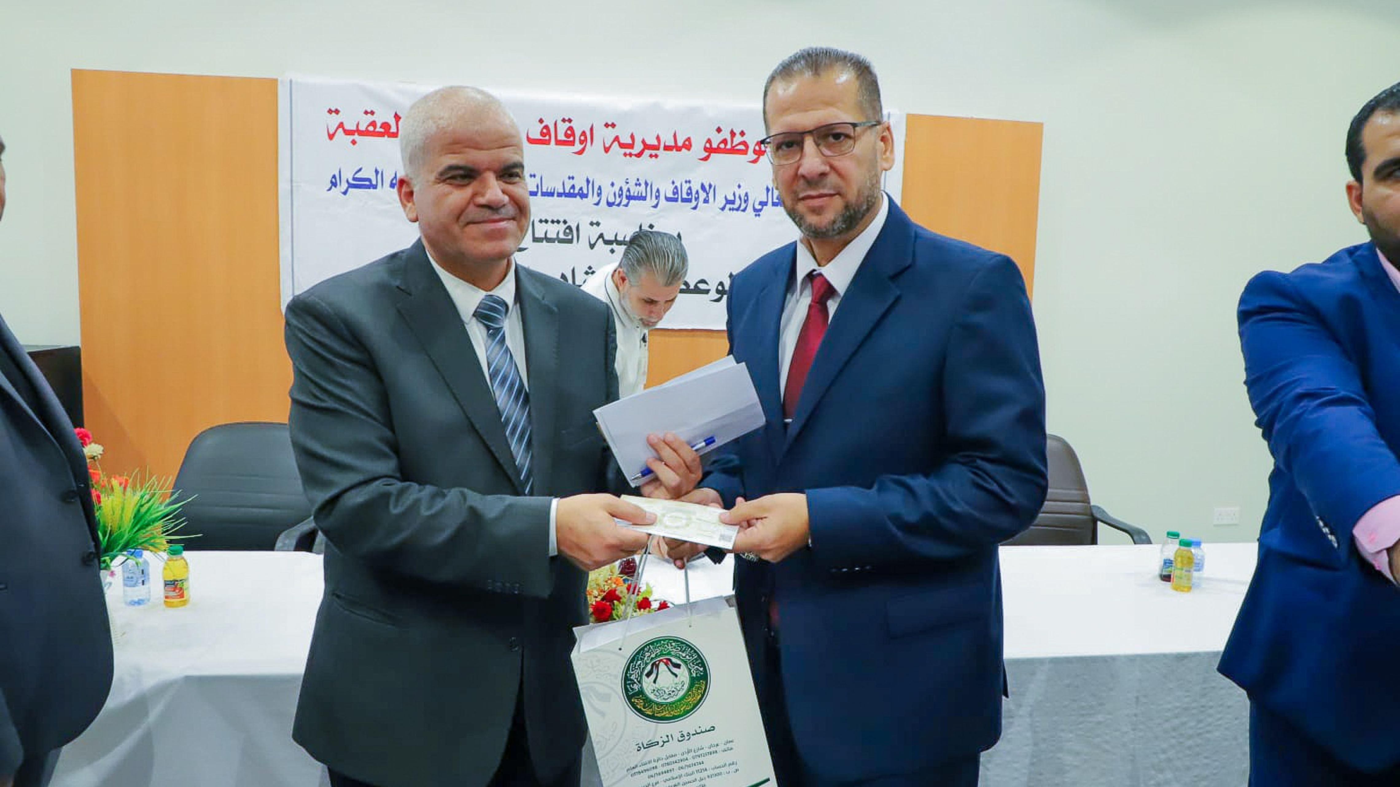 افتتاح ملتقى الوعظ والإرشاد والعمل الخيري والطبي في القويرة