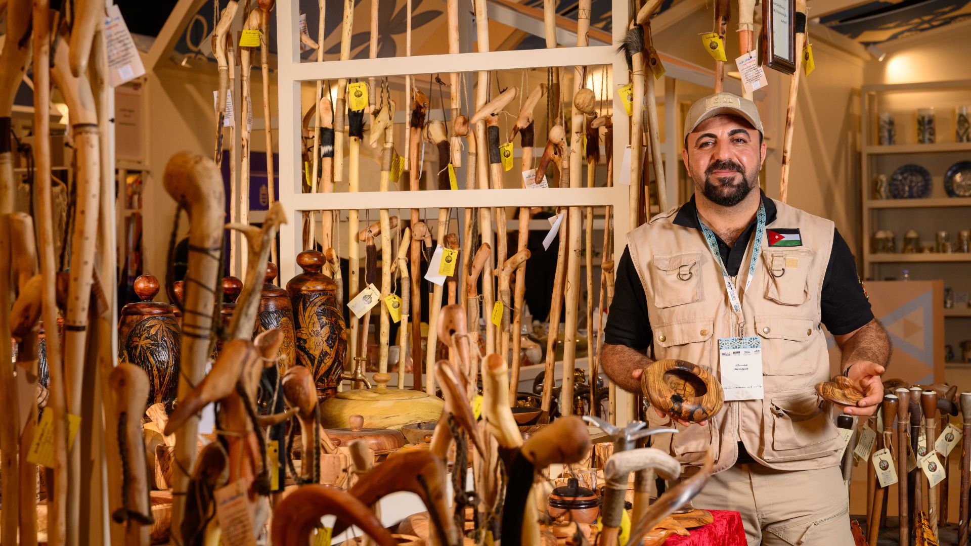 الركن الأردني في الأسبوع السعودي للحرف اليدوية....ذاكرة بلدٍ كامل تنبض داخل بنان