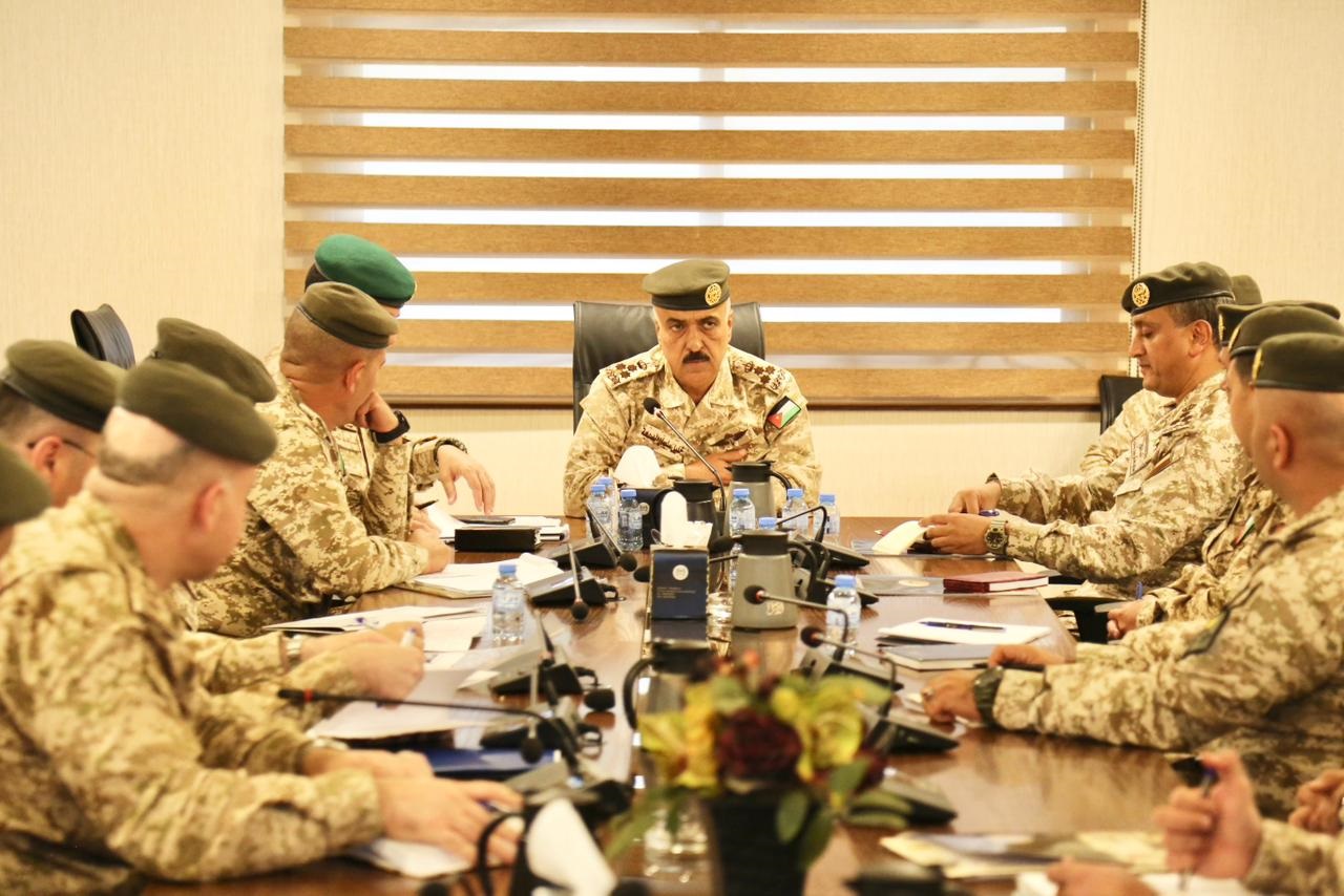 ندوة حول النقد الذاتي في مديرية التربية والتعليم والثقافة العسكرية