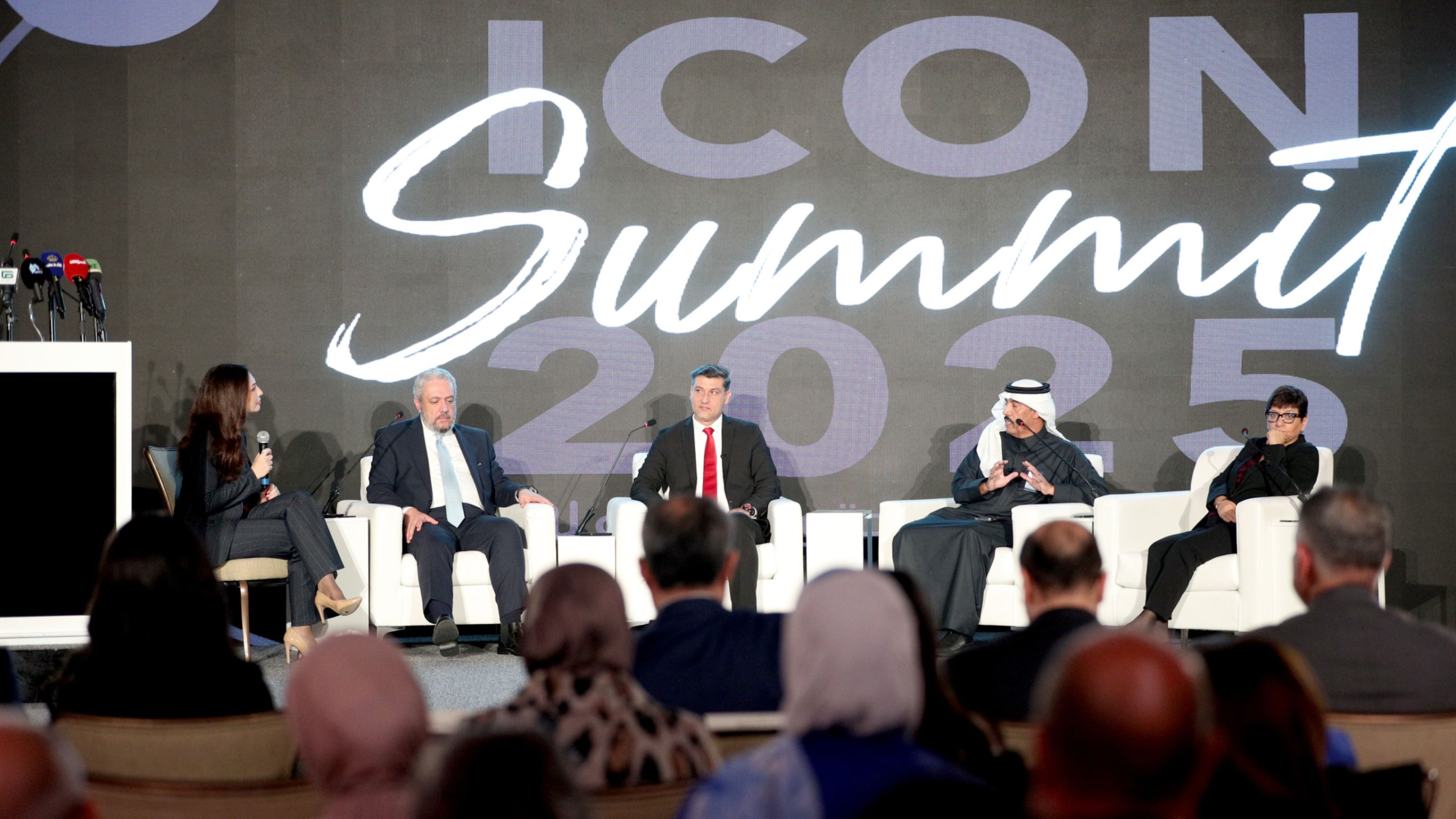 مندوبا عن الأمير علي.. المومني يرعى إطلاق المنتدى العالمي للتواصل الاجتماعي