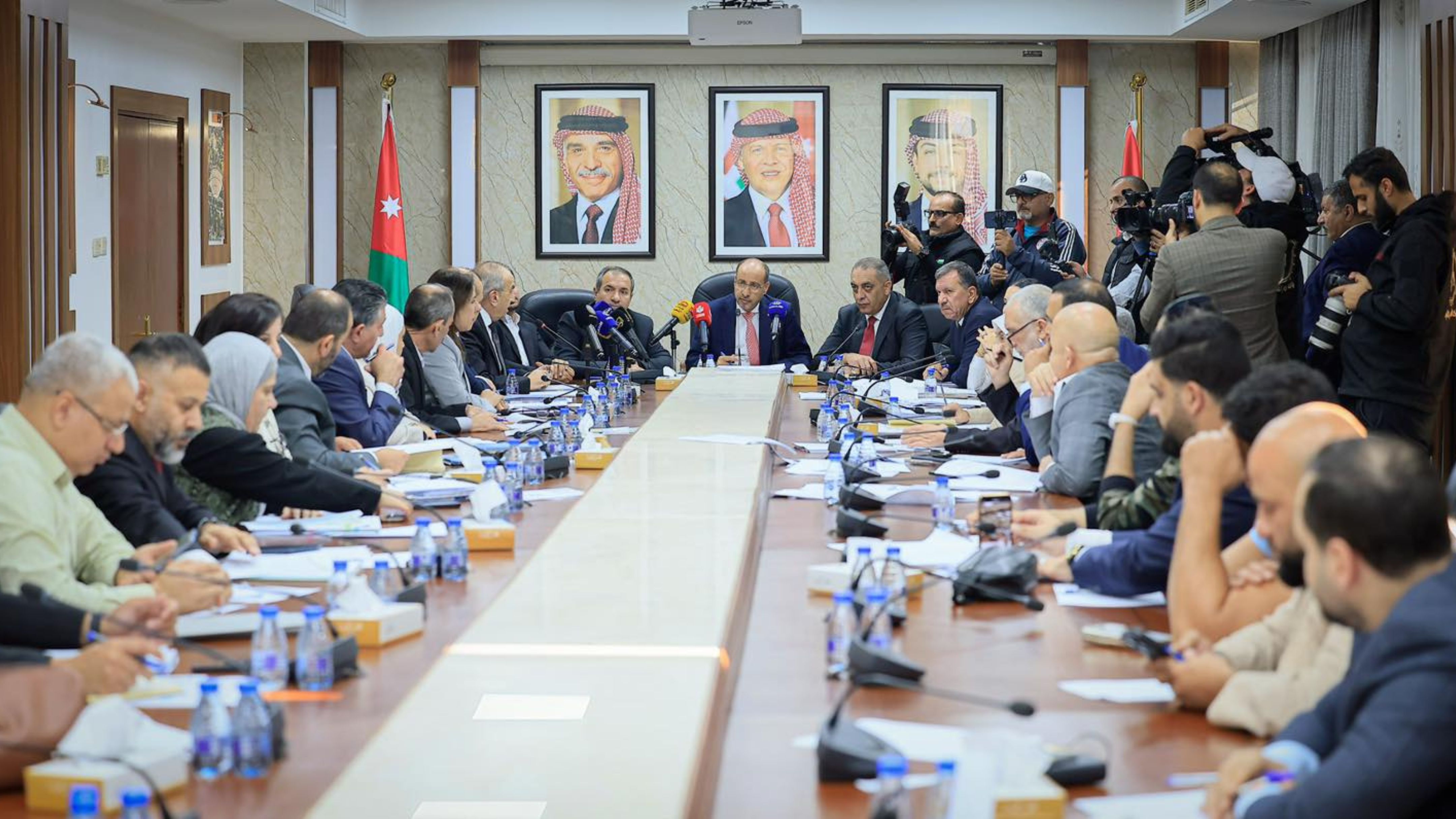 مالية النواب تناقش موازنة وزارة الأشغال والإسكان لعام 2026