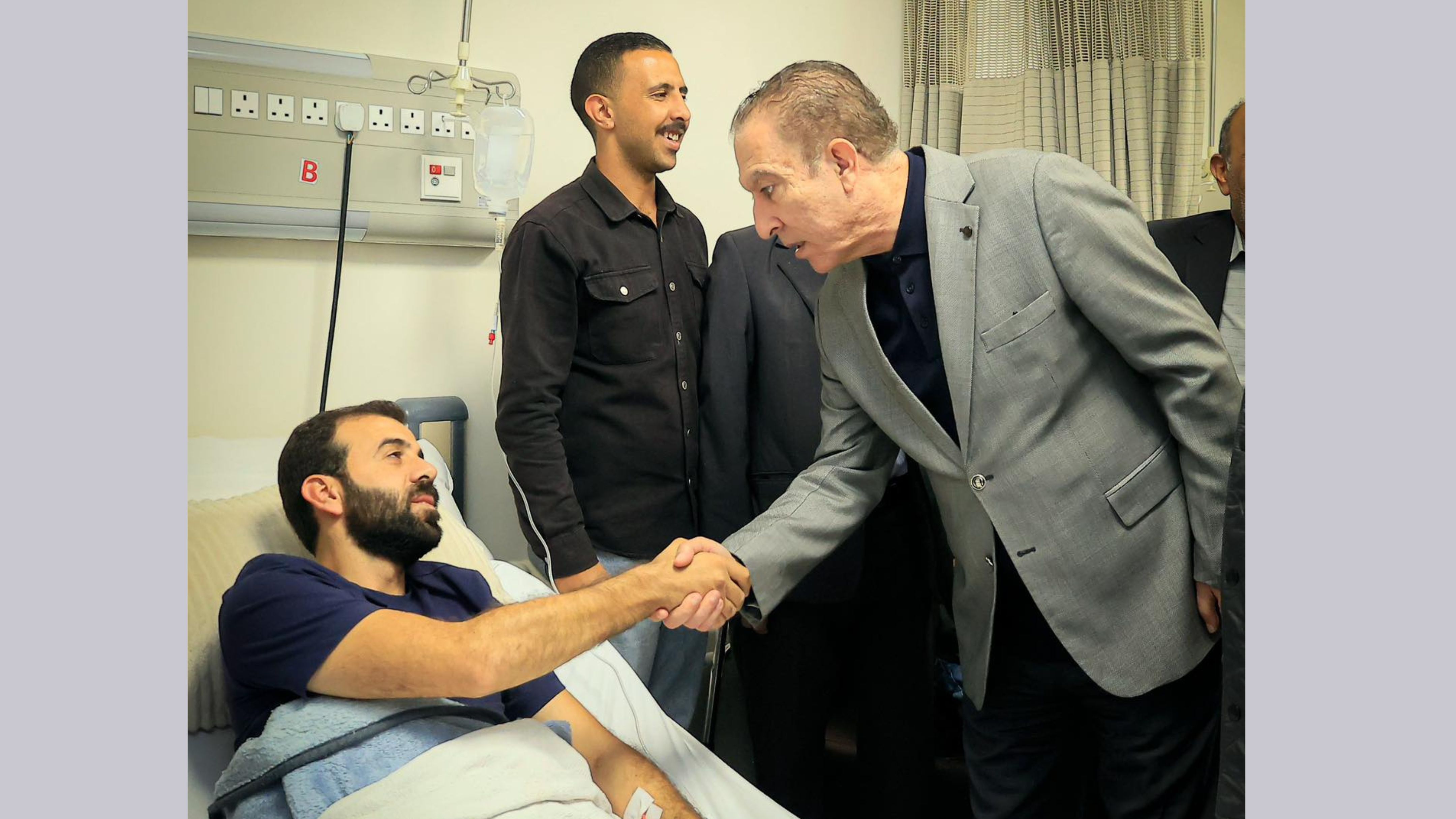 الميثاق النيابية تزور مصابي المداهمة الأمنية في الرمثا