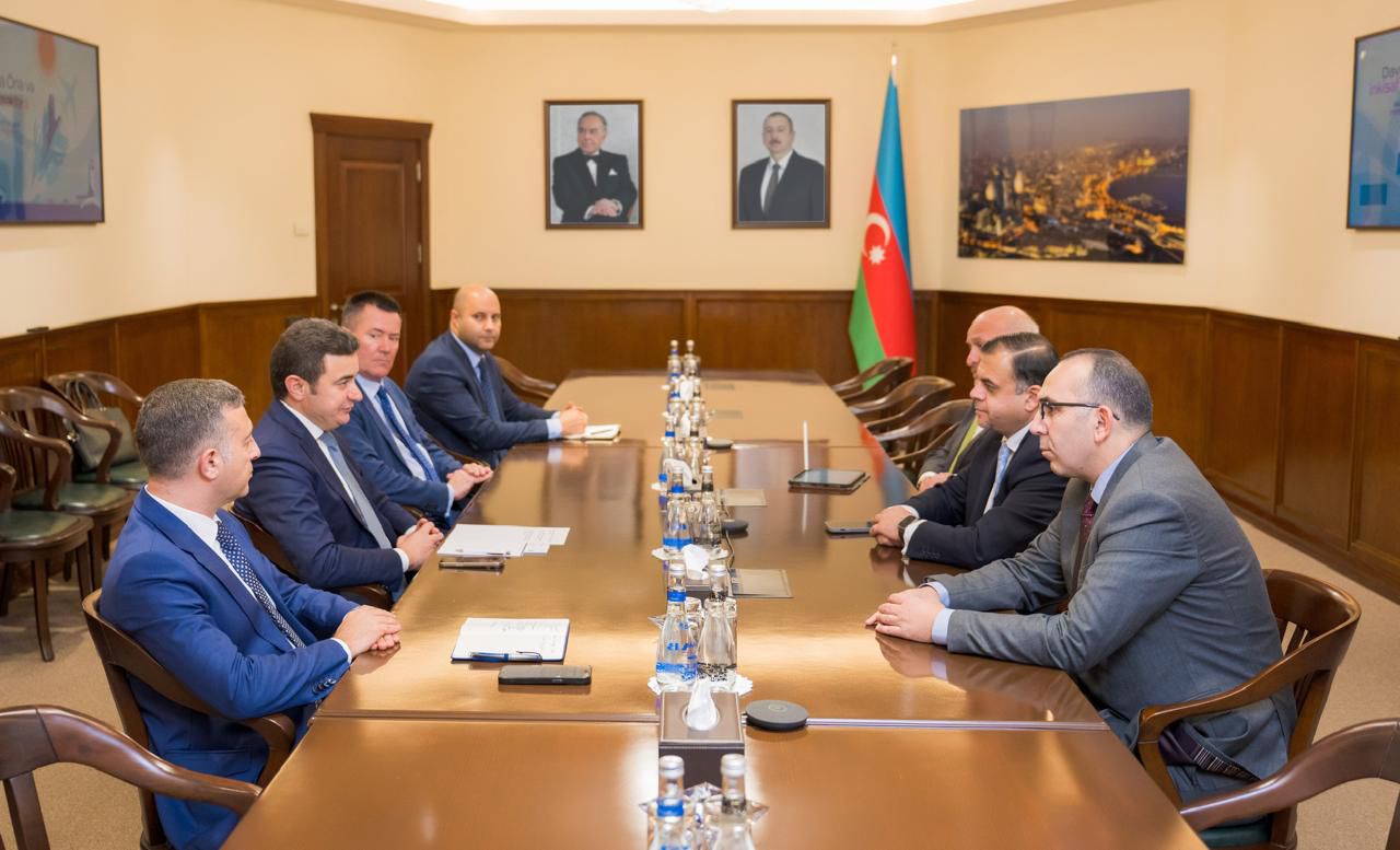 السياحة تعزز تعاونها مع السوق الأذري لاستقطاب المزيد من السياح للأردن