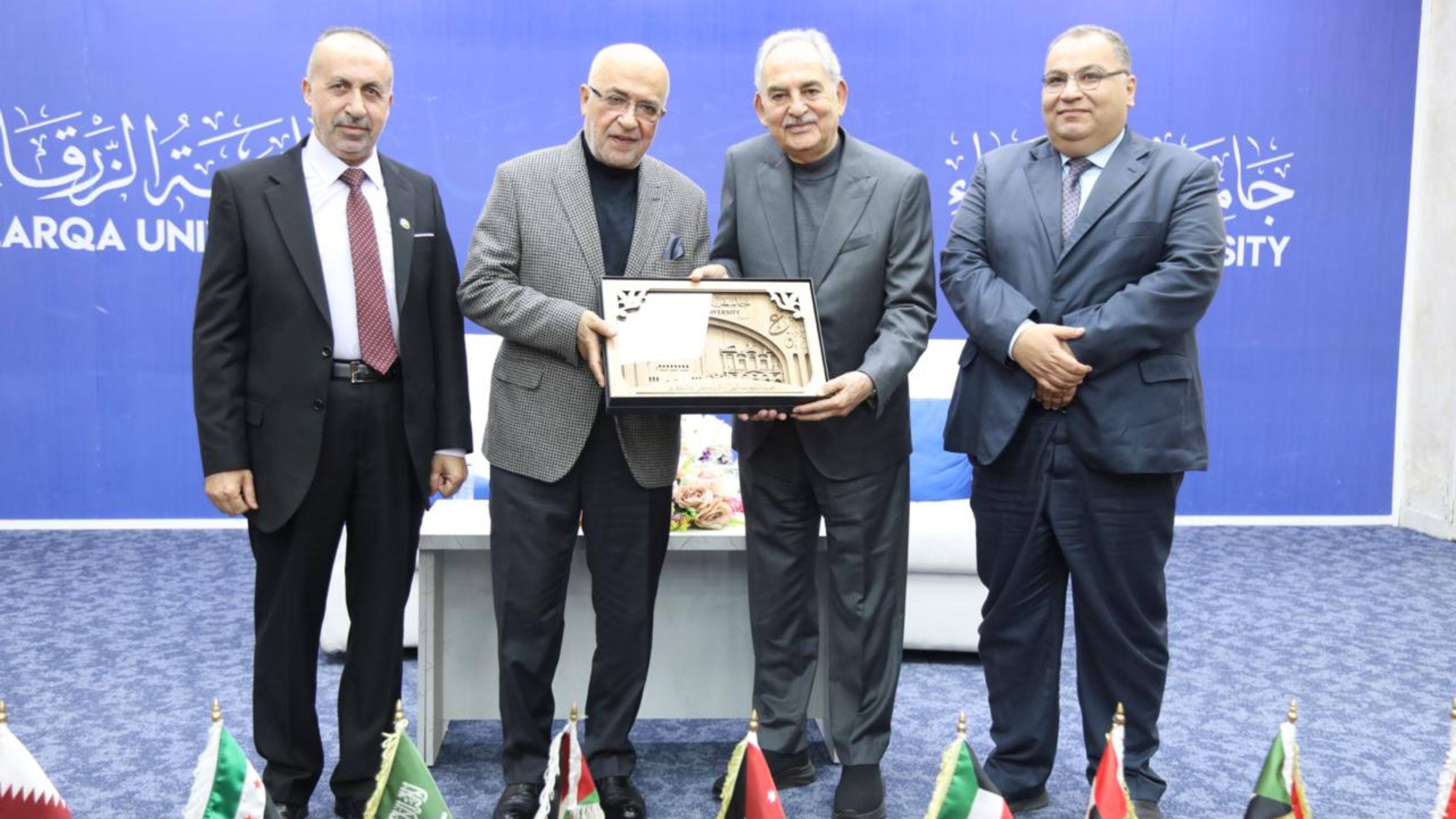 رئيس مستقلة الانتخاب يؤكد أهمية أهمية توعية الشباب ومشاركتهم في الحياة السياسية