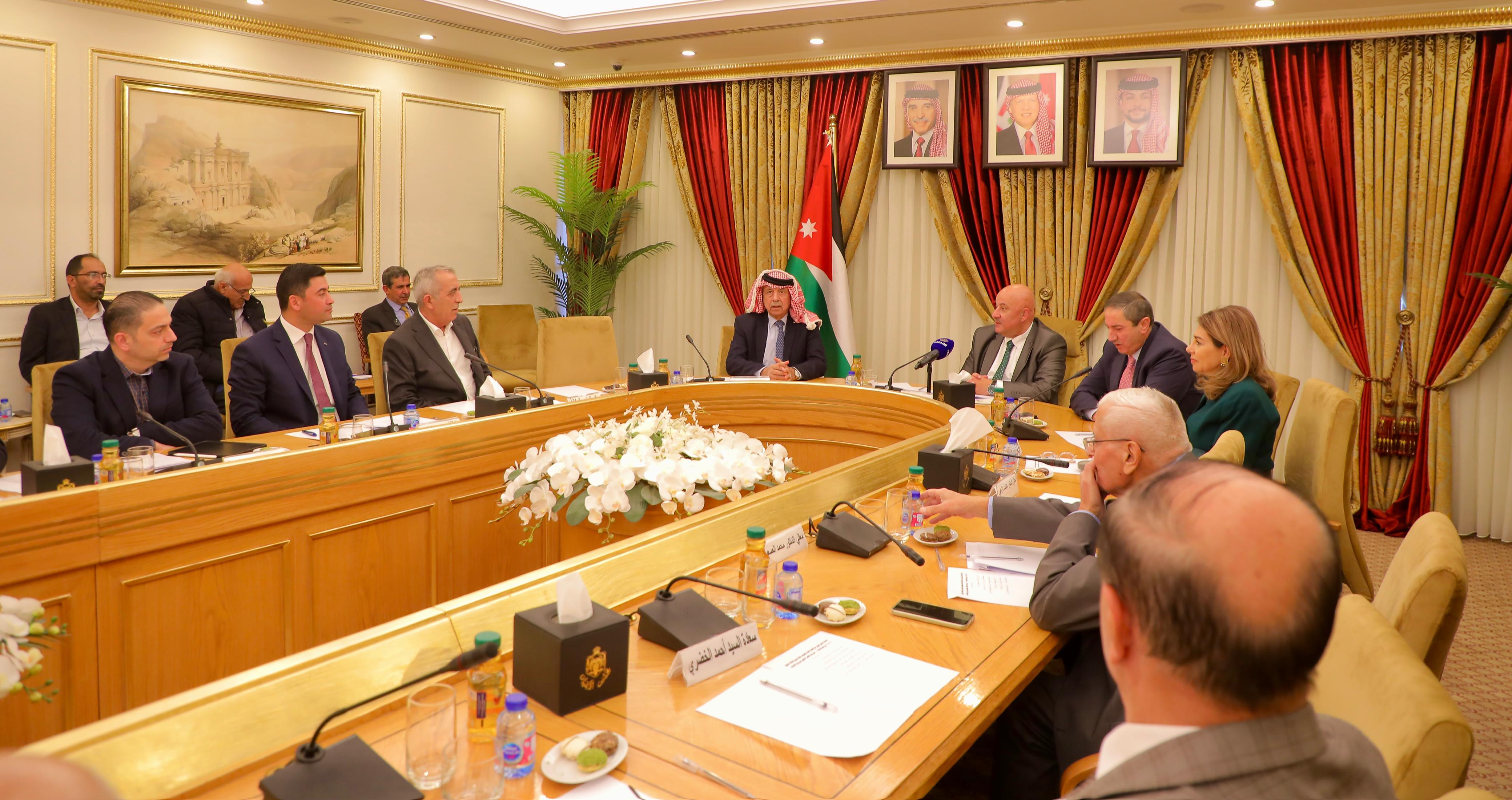 مالية الأعيان تبحث استراتيجيات وزارتي المياه والشباب 