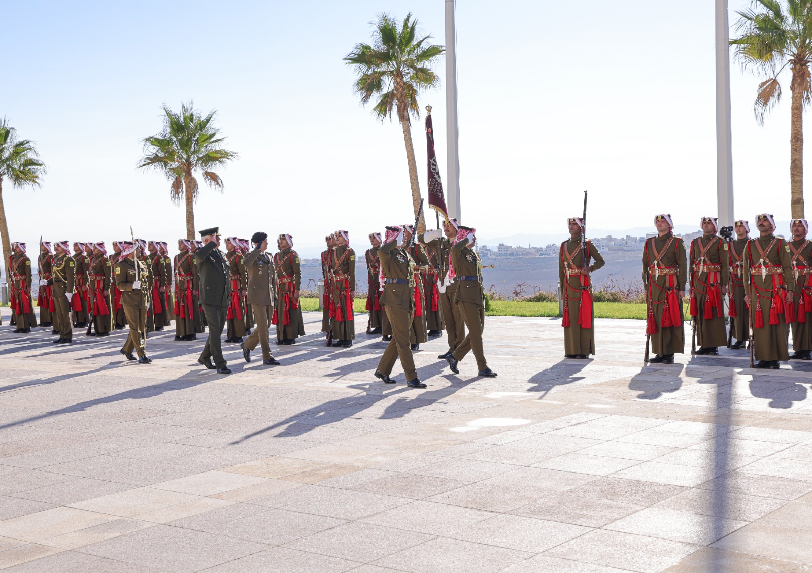 رئيس هيئة الأركان المشتركة يستقبل نظيره الإيطالي