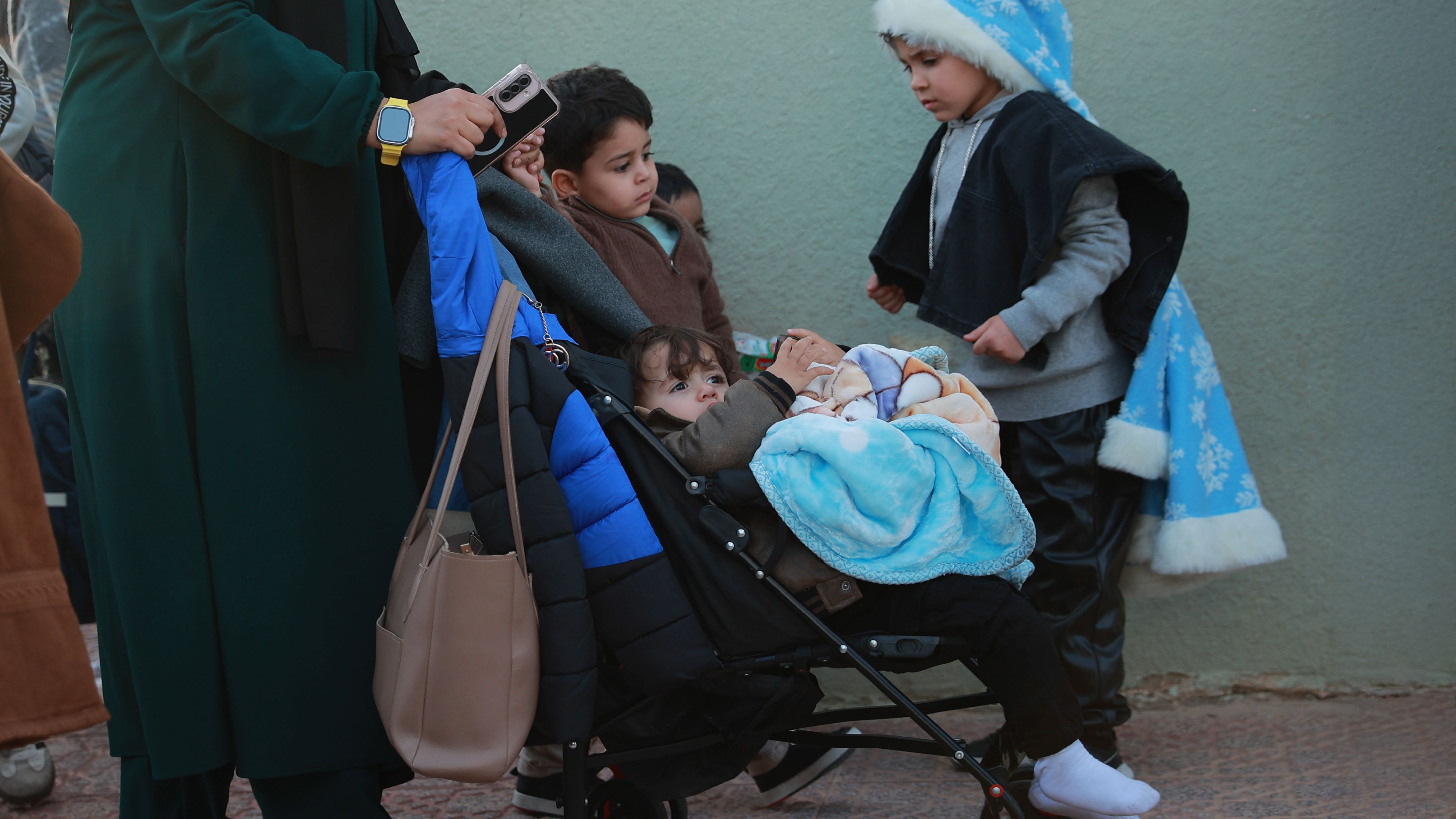 أطفال من غزة يستكملون العلاج في المستشفيات الأردنية