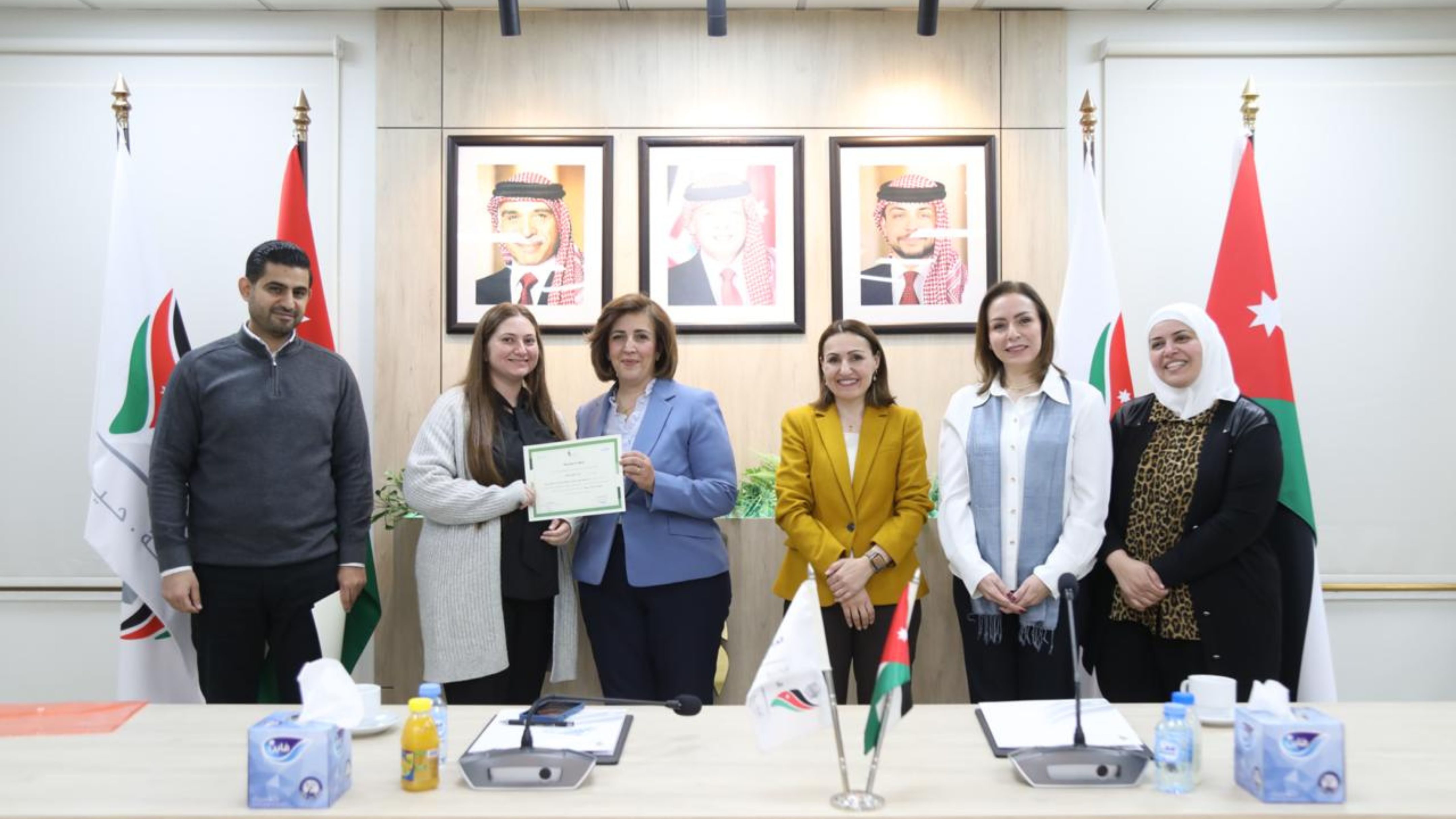 مستقلة الانتخاب تختتم ورشة حول تمكين المرأة 