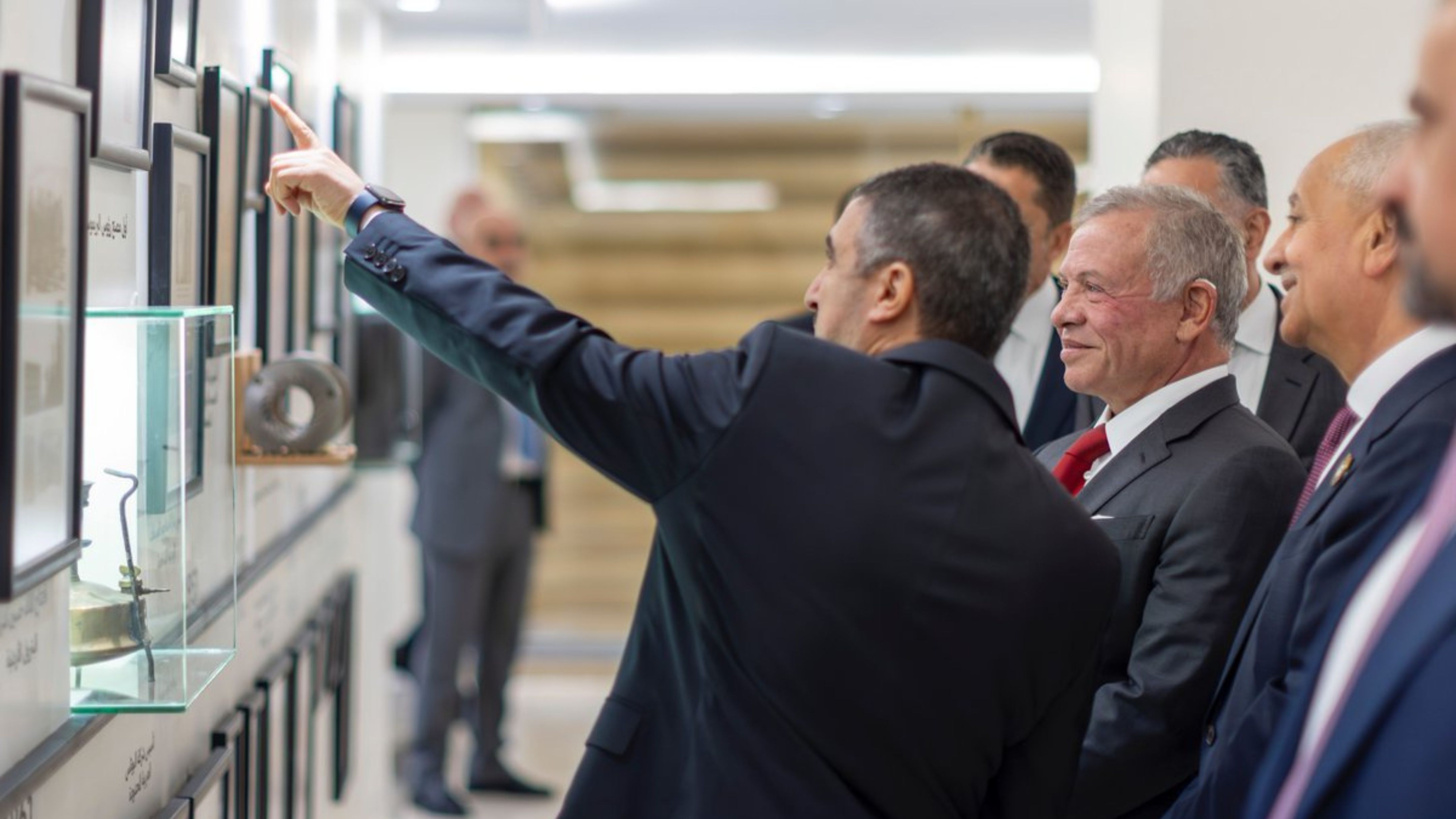 الملك يحضر في غرفة صناعة عمان فعالية استعرضت إنجازات القطاع الصناعي لعام 2025