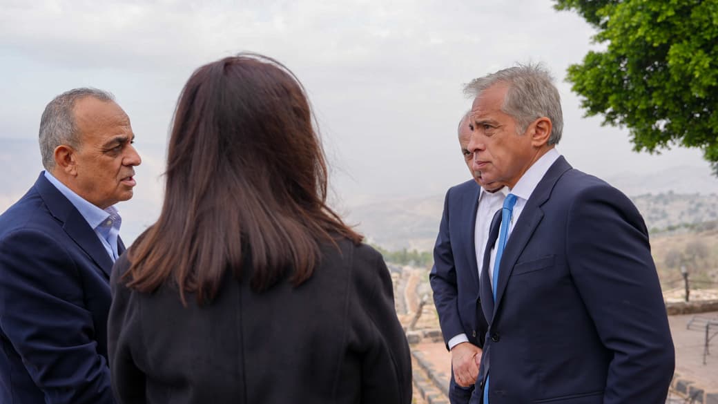 رئيس الوزراء يتفقد أربعة مواقع في جرش وإربد