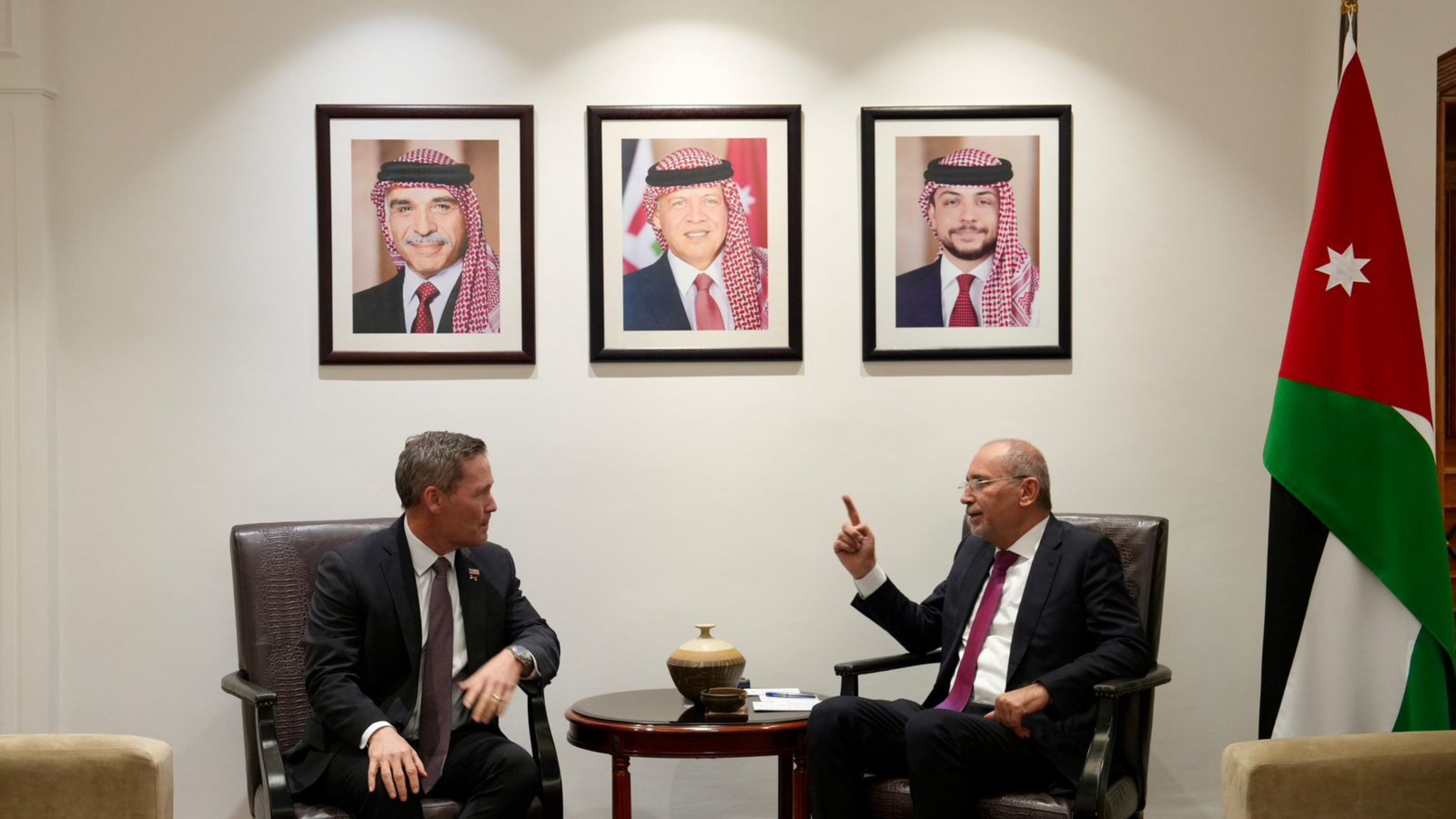 وزير الخارجية يلتقي السفير الأميركي لدى الأمم المتحدة