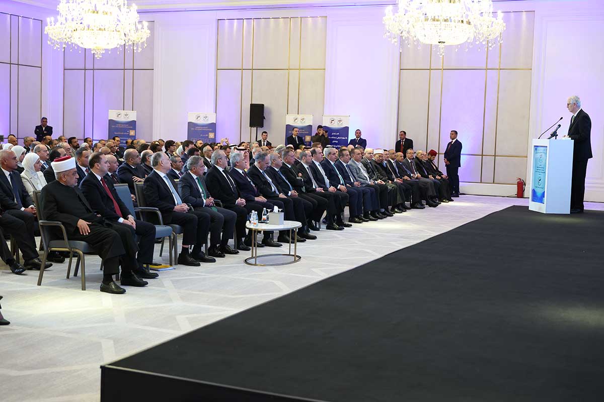 مندوبا عن الملك.. رئيس الوزراء يرعى الاحتفال باليوم الدولي لمكافحة الفساد وإطلاق الاستراتيجية الوطنية للنزاهة ومكافحة الفساد