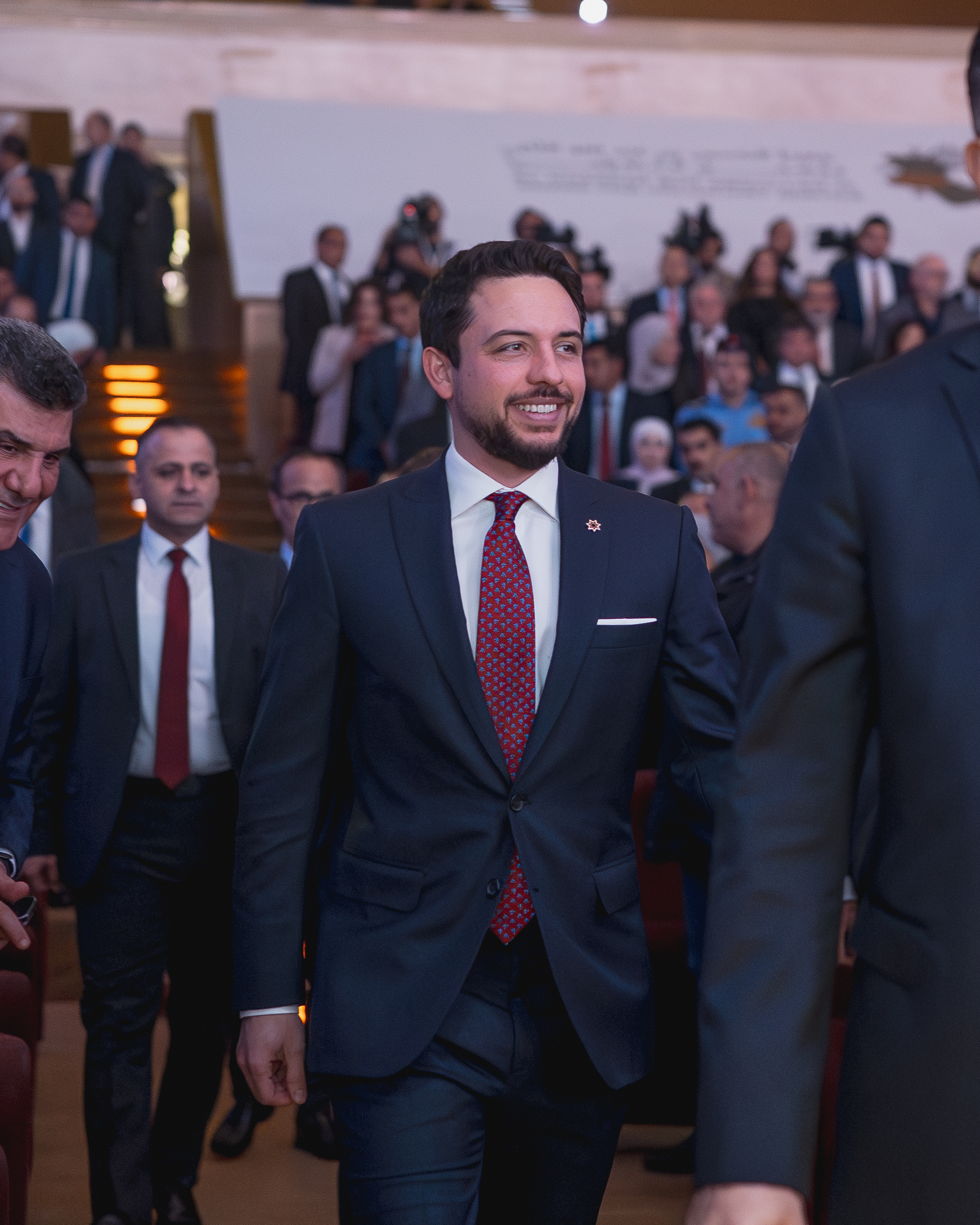 ولي العهد يكرم الفائزين بجائزة الحسين بن عبدالله الثاني للعمل التطوعي في دورتها الثالثة