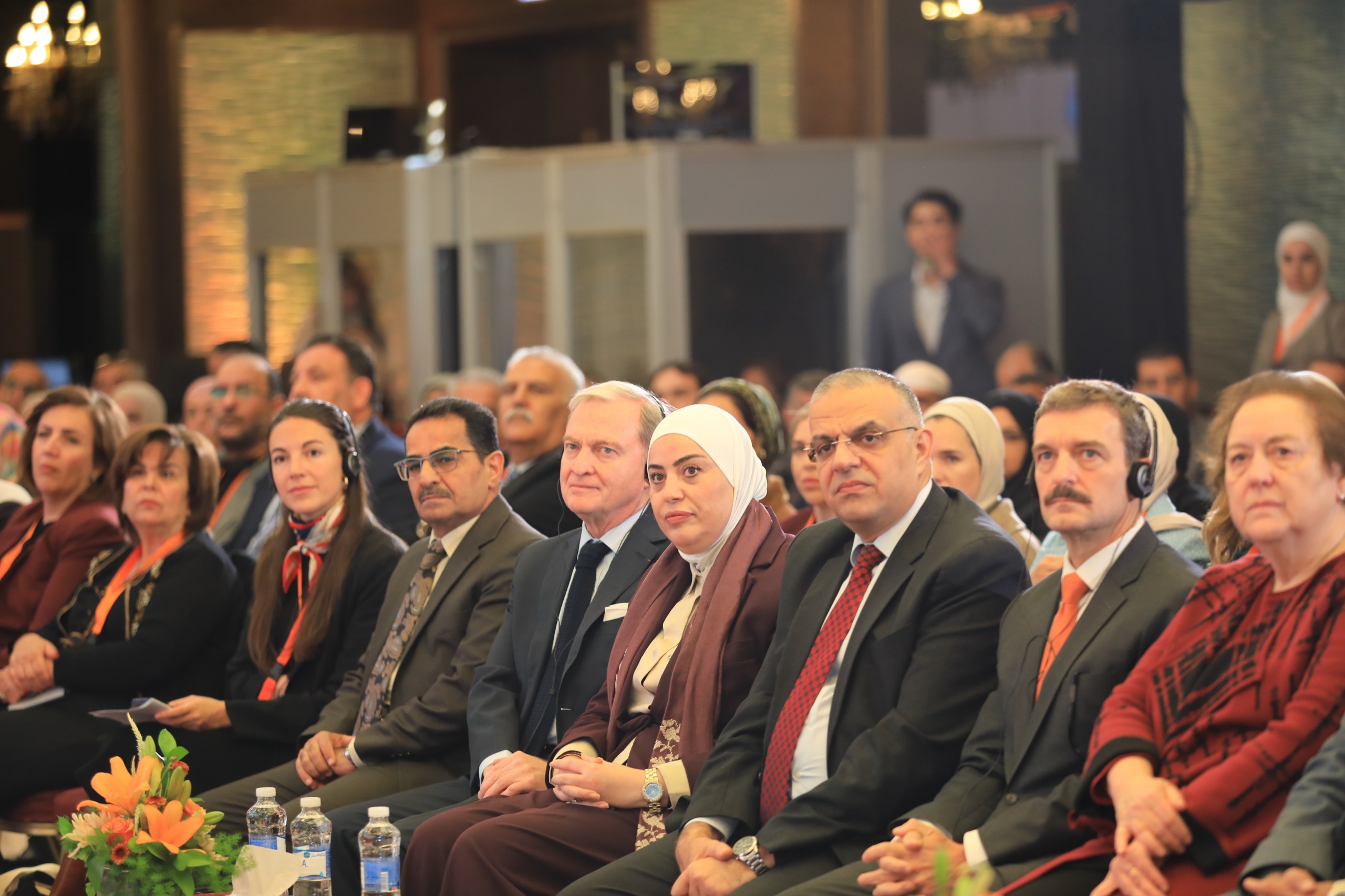 افتتاح أعمال مؤتمر دور مراكز المجتمع في الوقاية من العنف الأسري